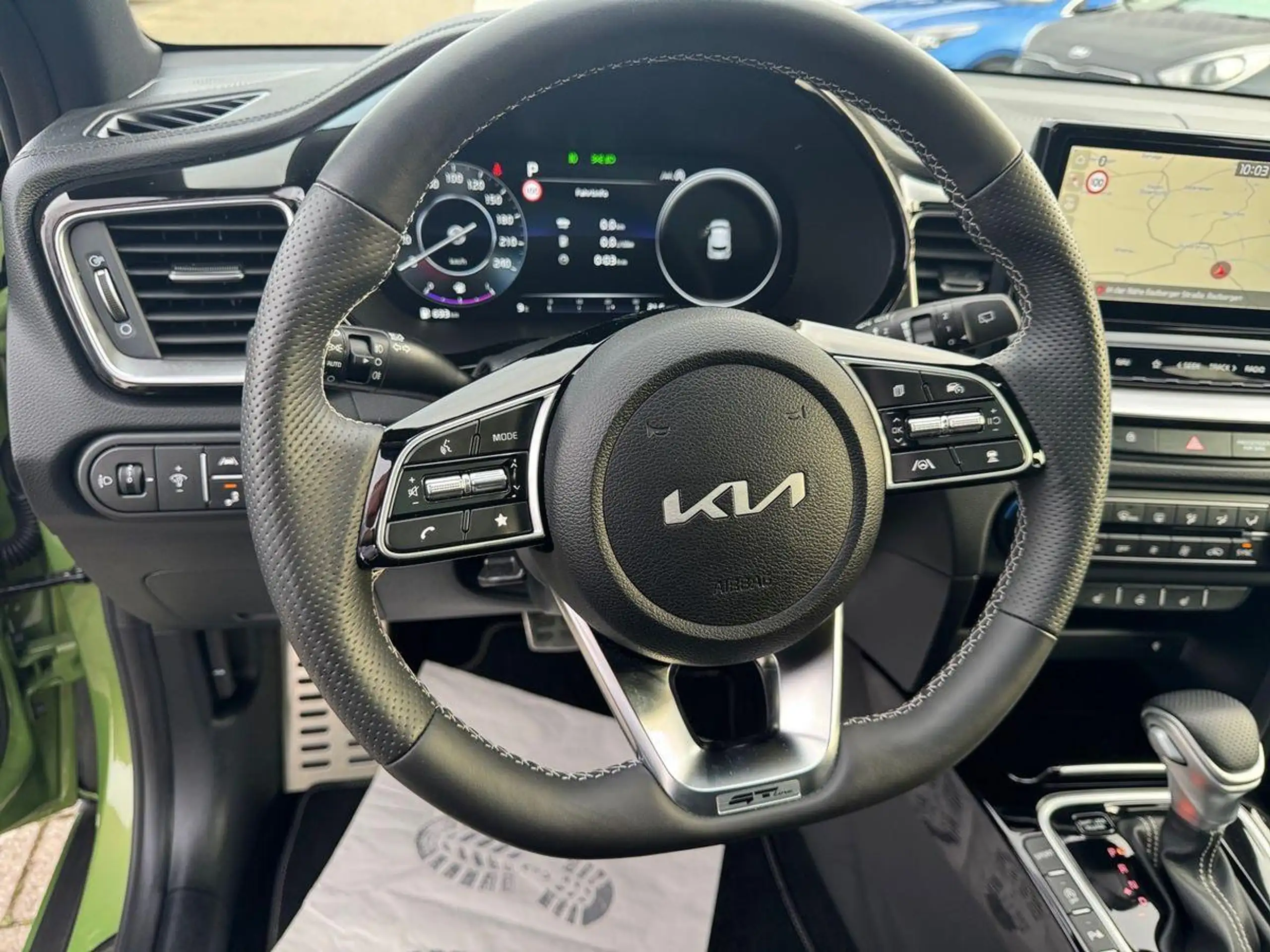 Kia - XCeed