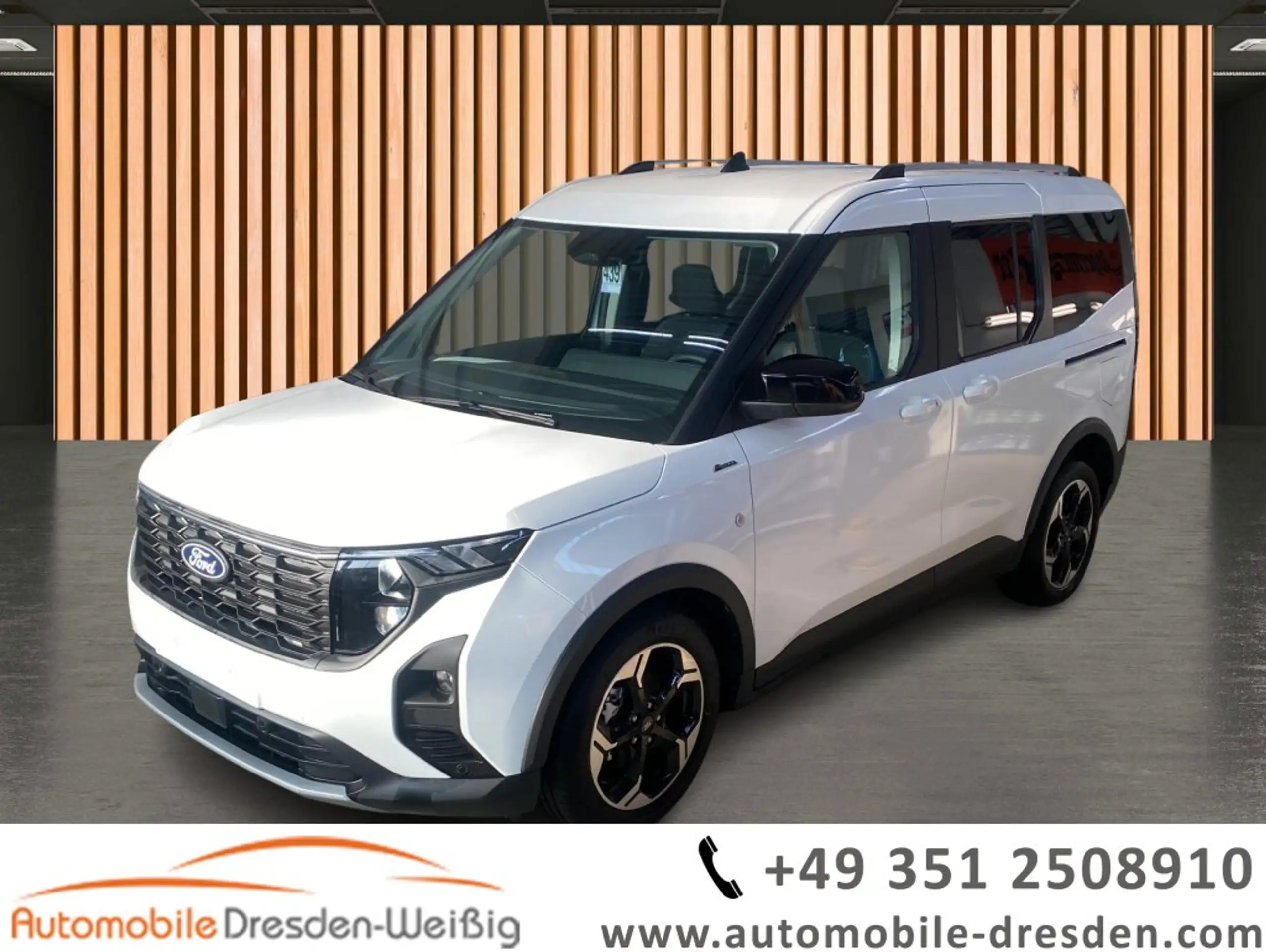 Ford Tourneo Courier 2023