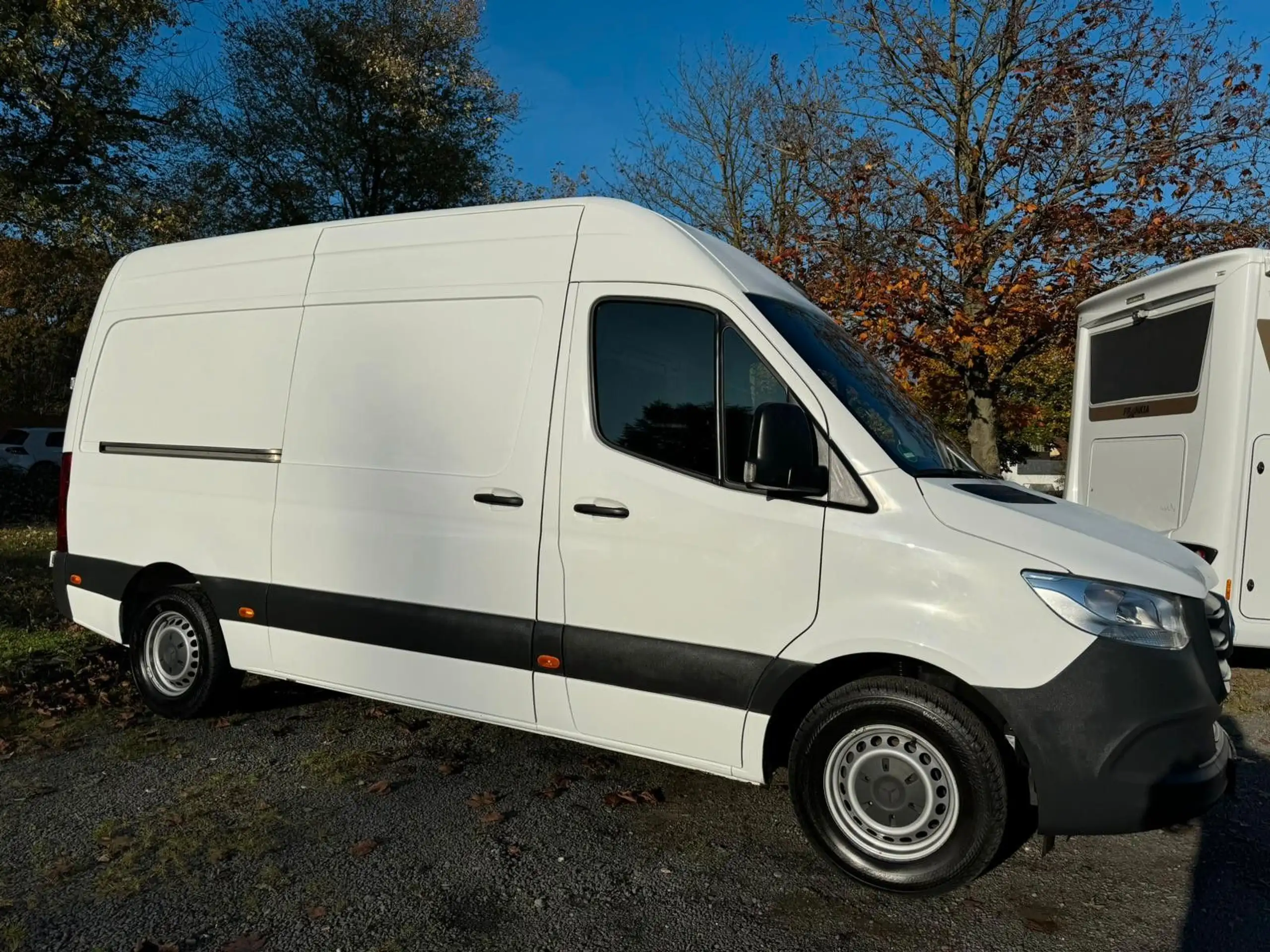 Mercedes-Benz - Sprinter