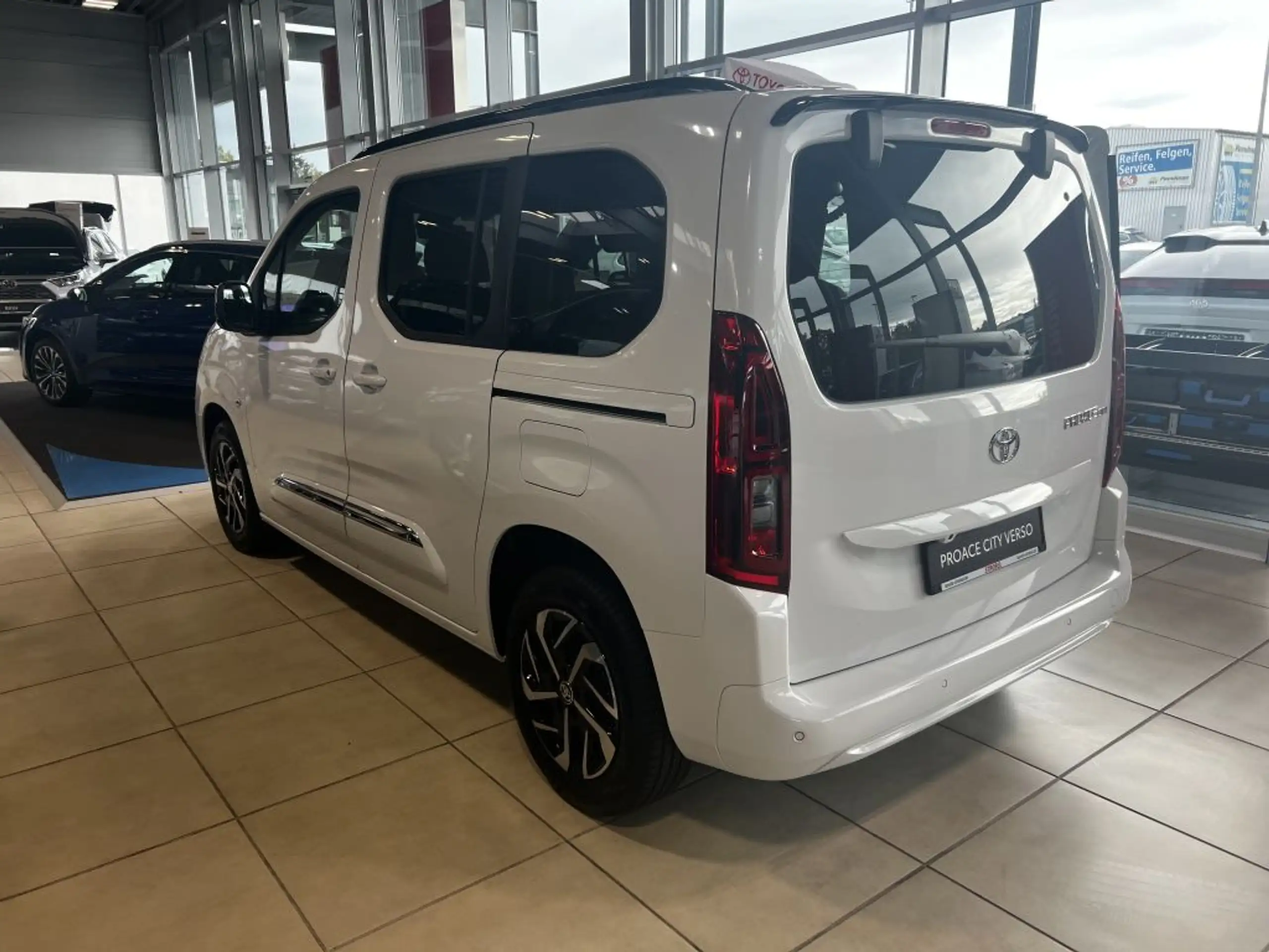 Toyota - Proace