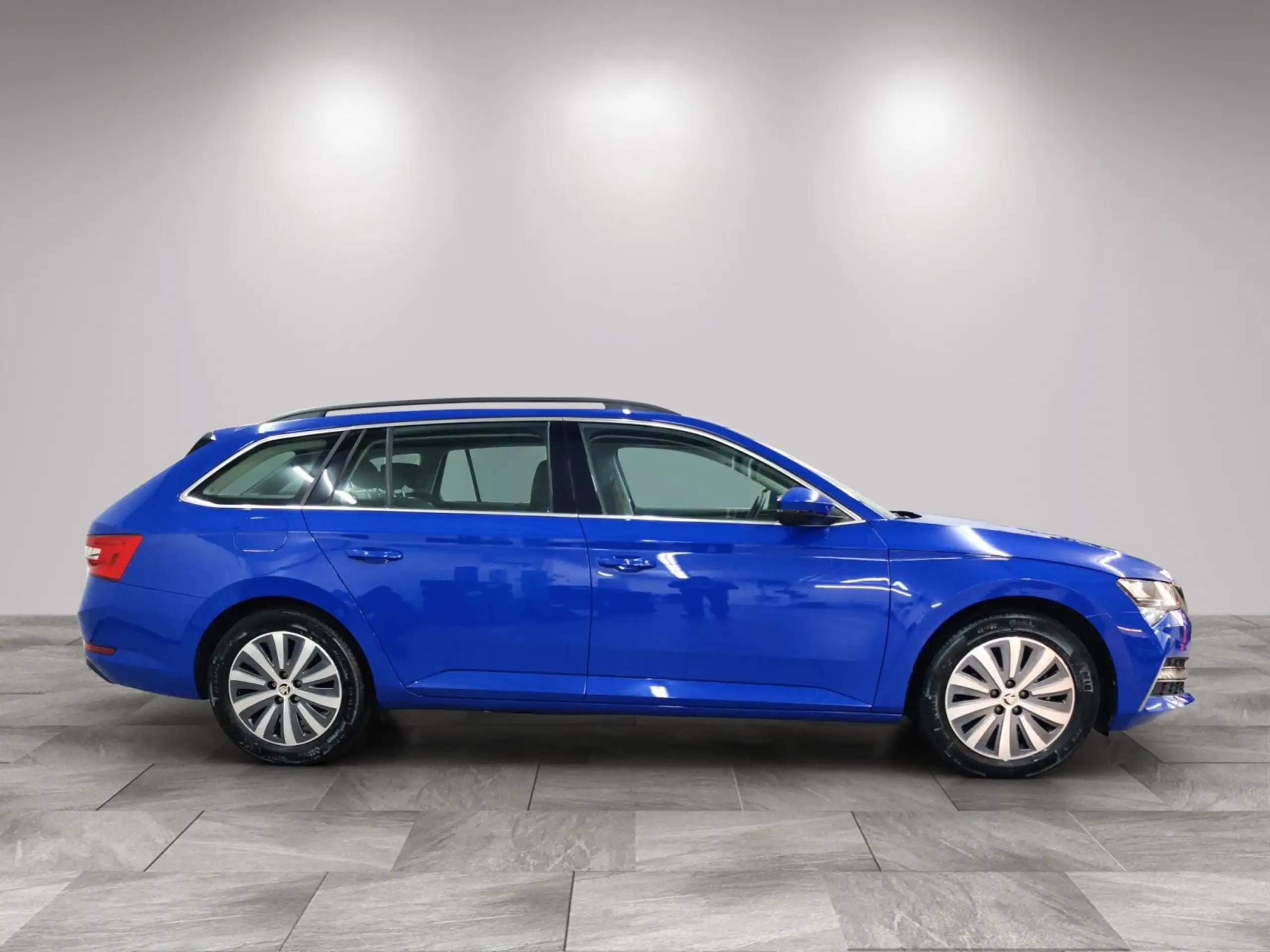 Skoda - Superb