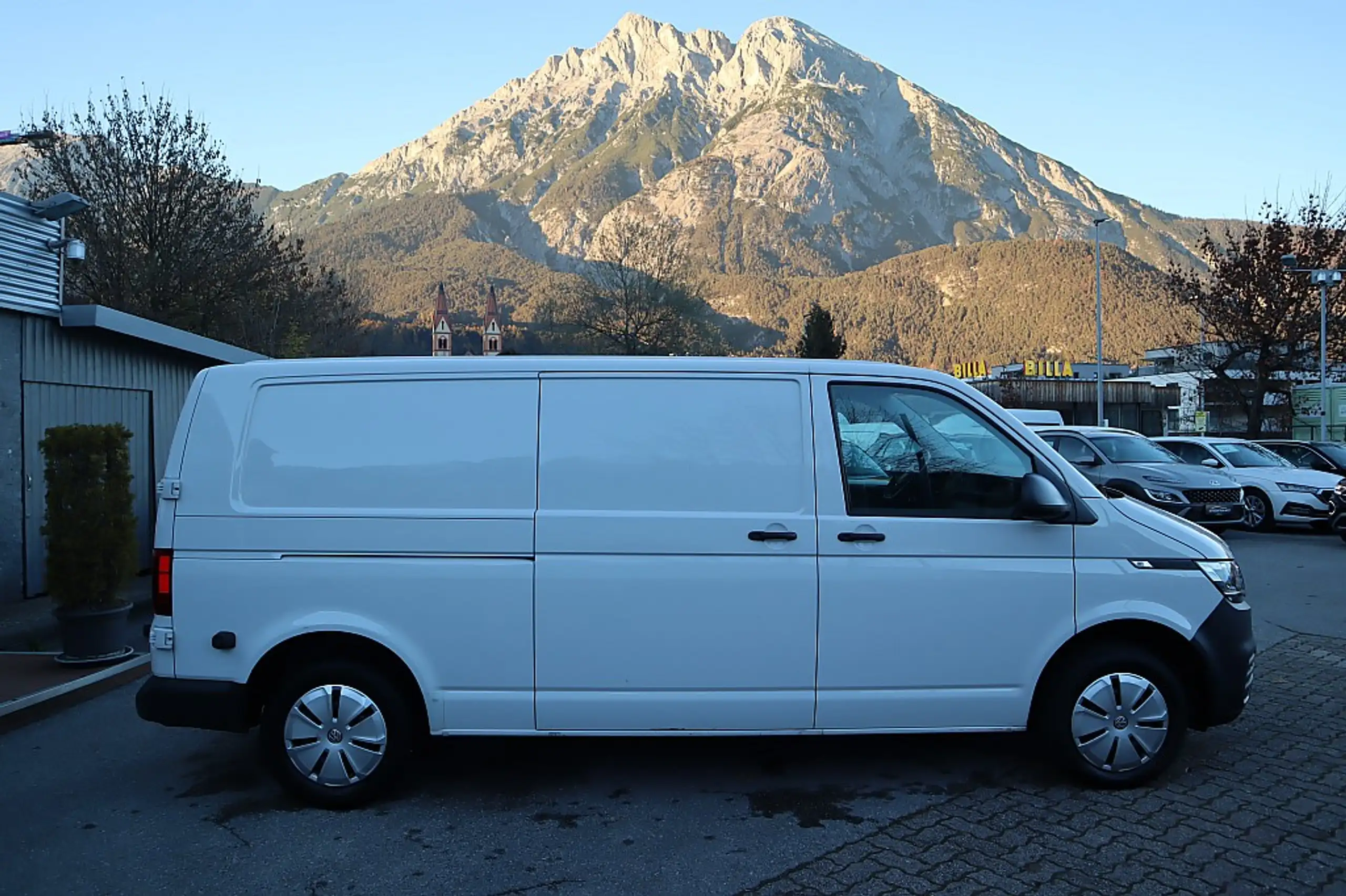 Volkswagen - T6 Transporter