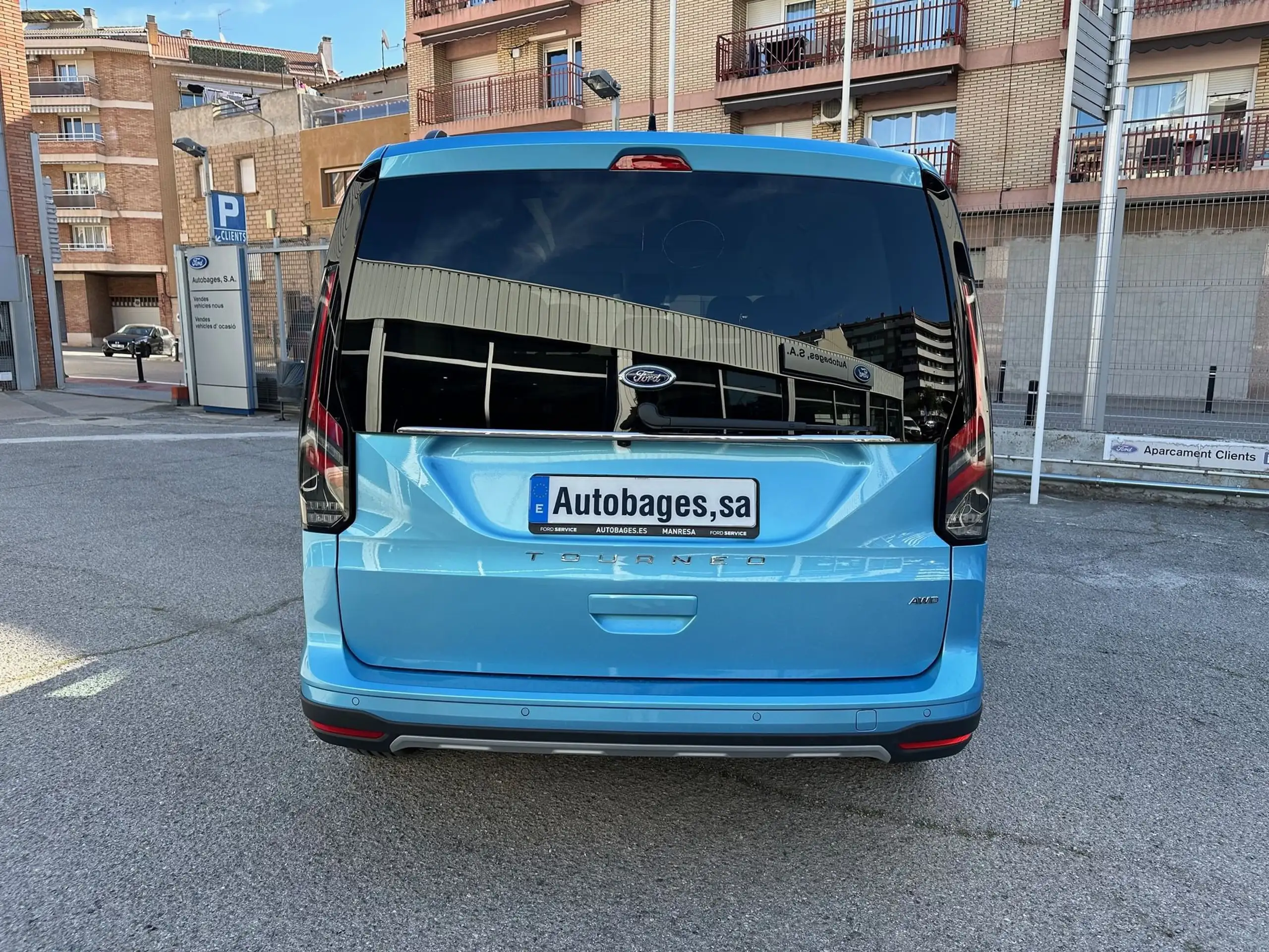 Ford - Tourneo Connect