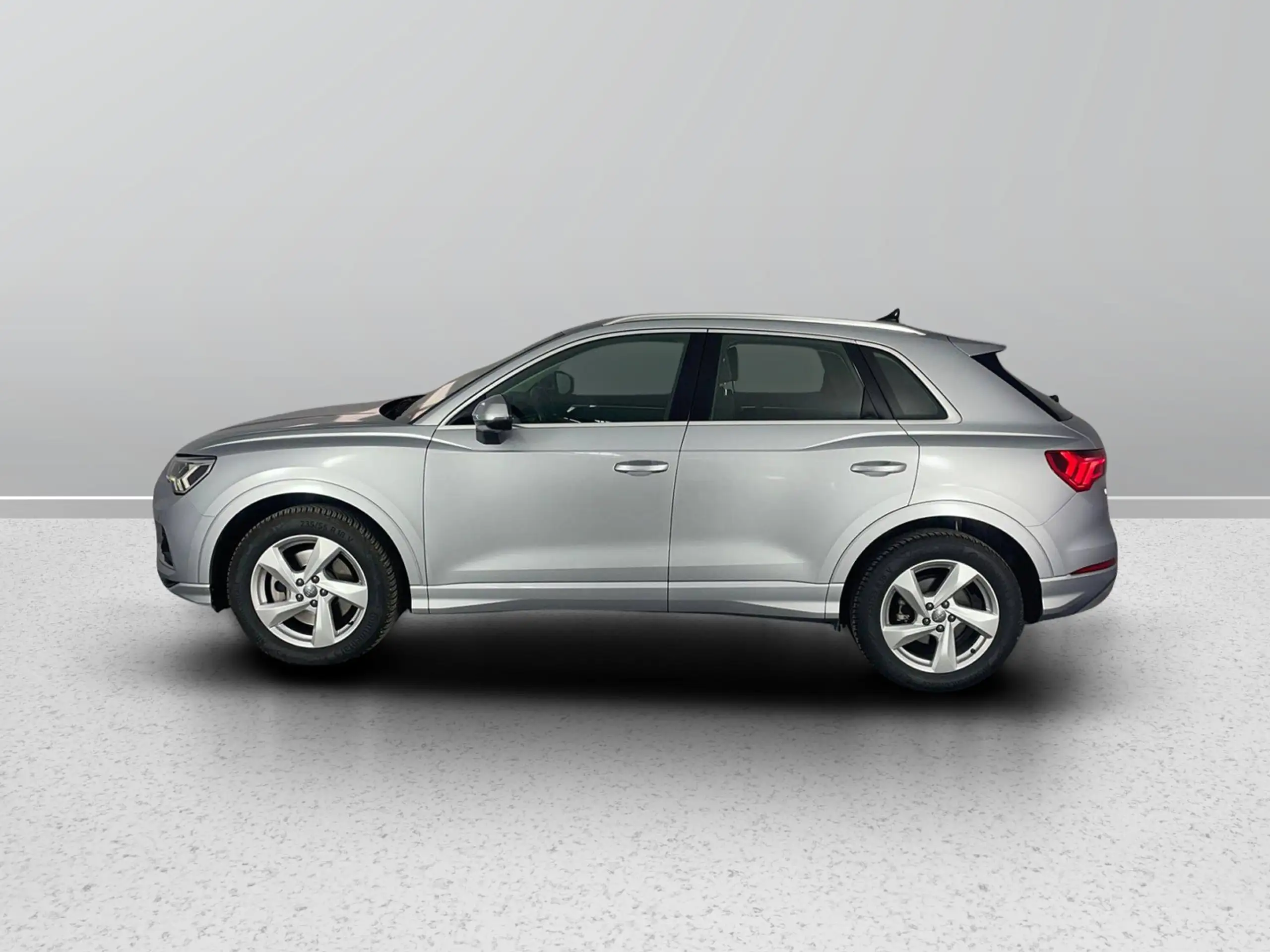 Audi - Q3