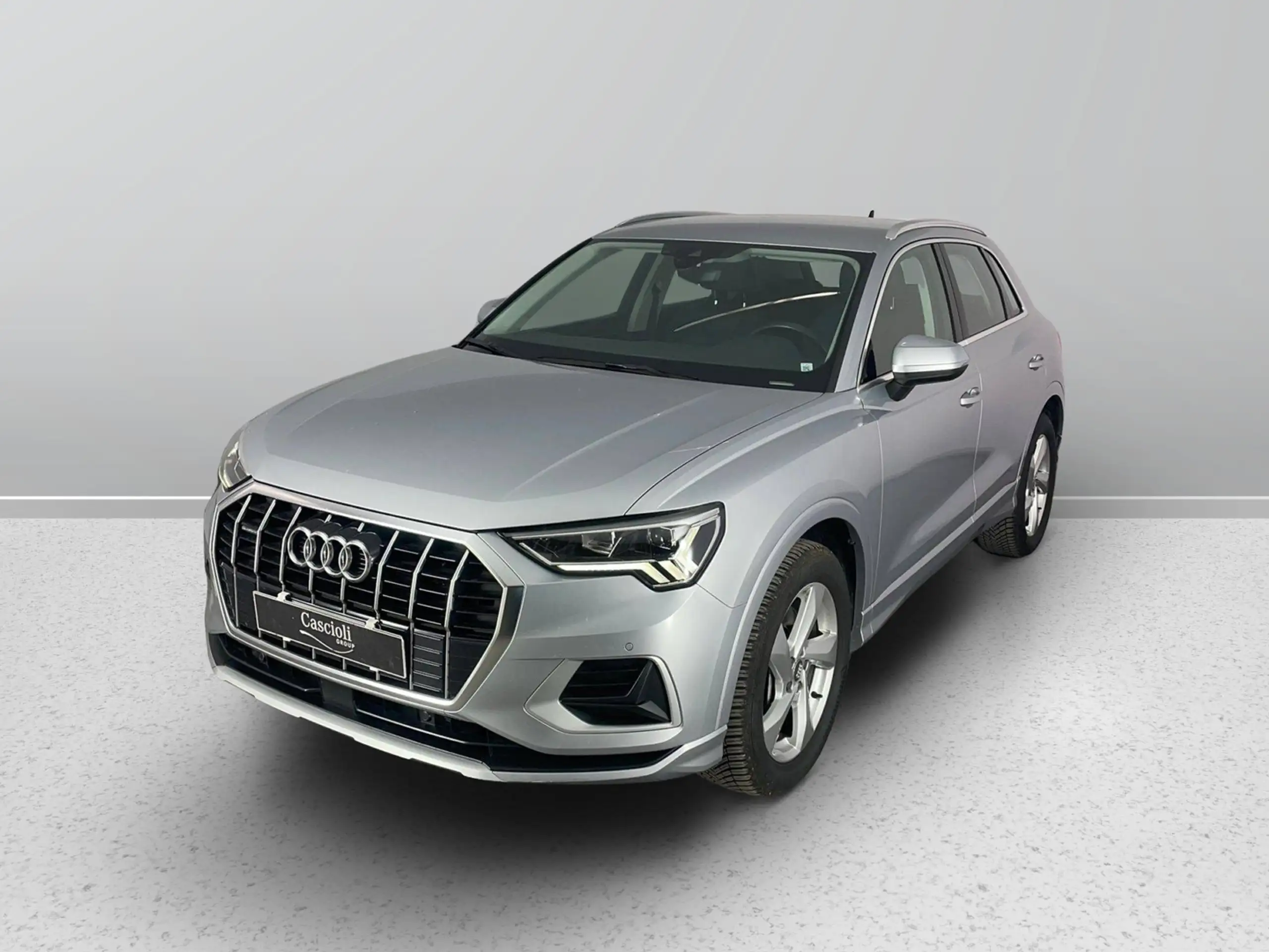 Audi - Q3