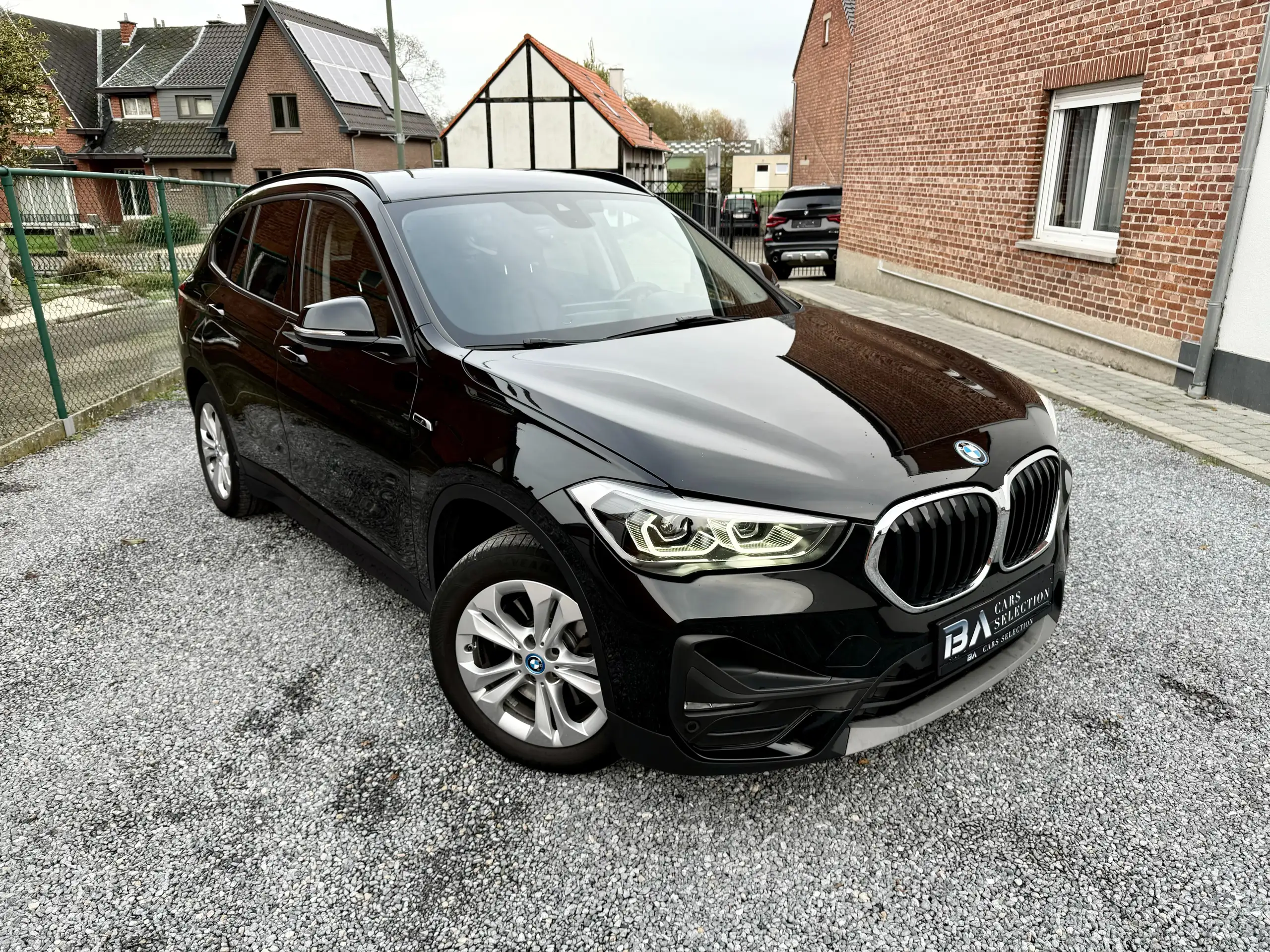 BMW - X1