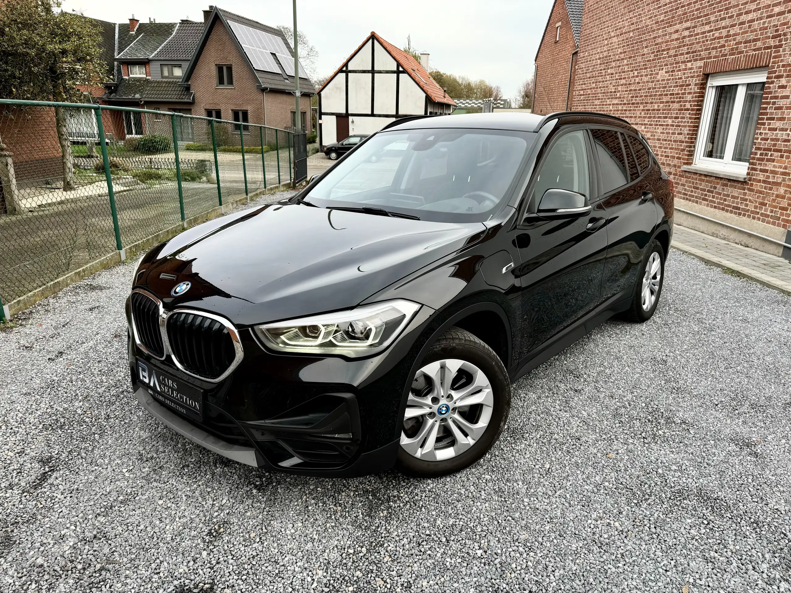 BMW - X1