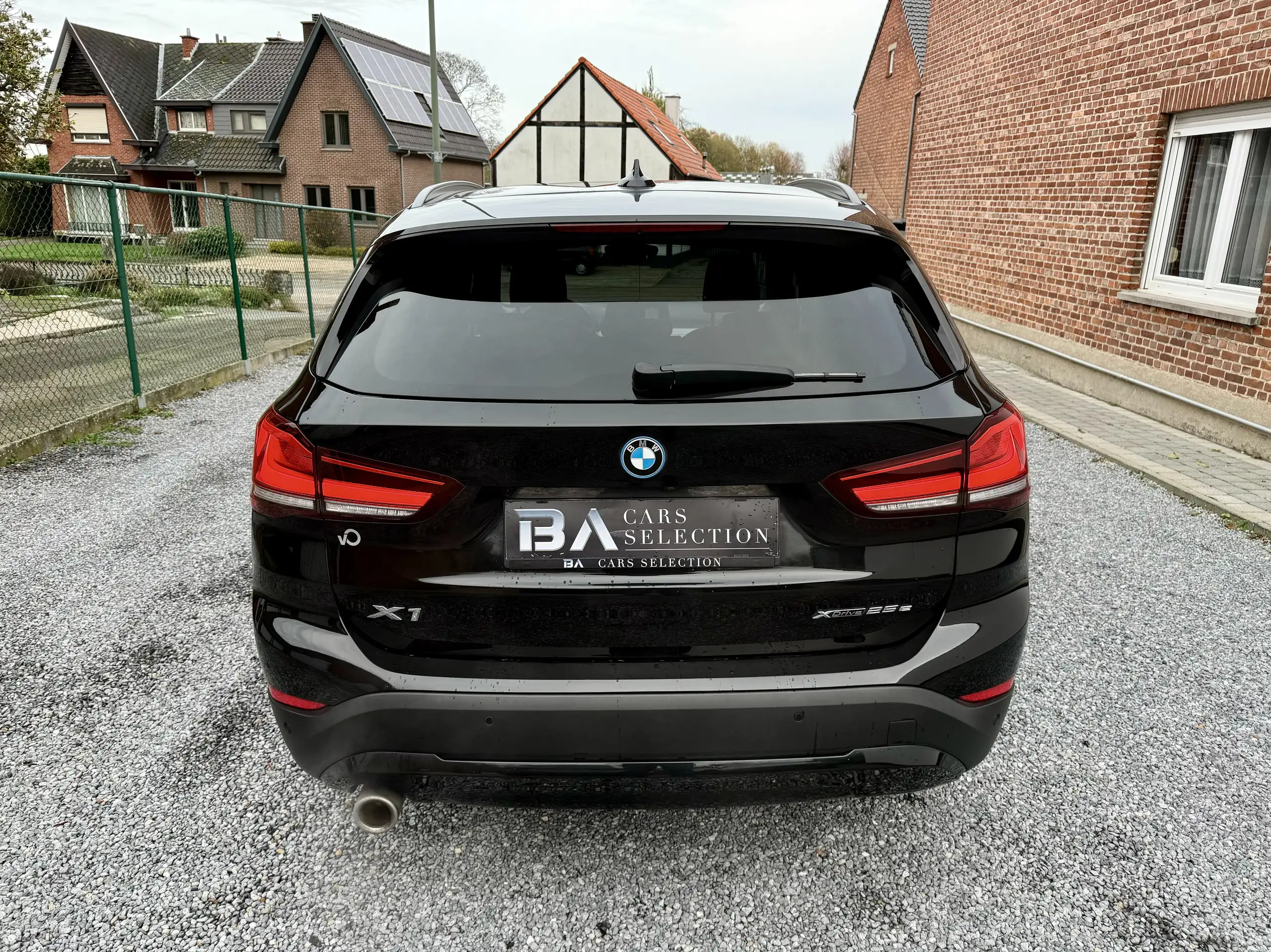 BMW - X1