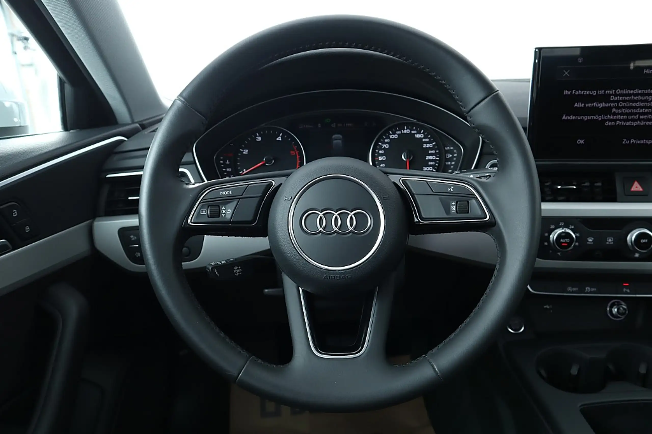 Audi - A4