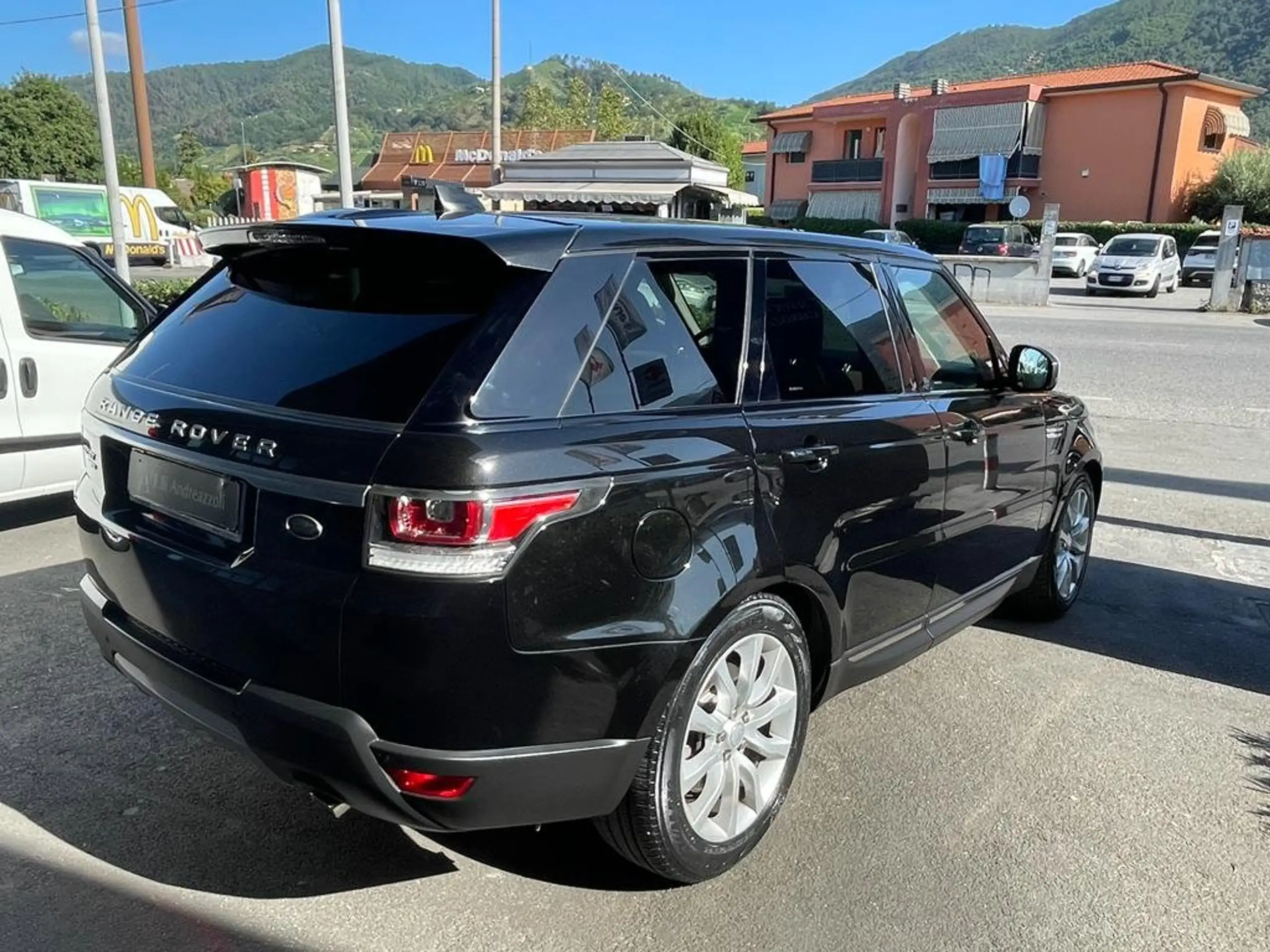 Land Rover - Range Rover Sport