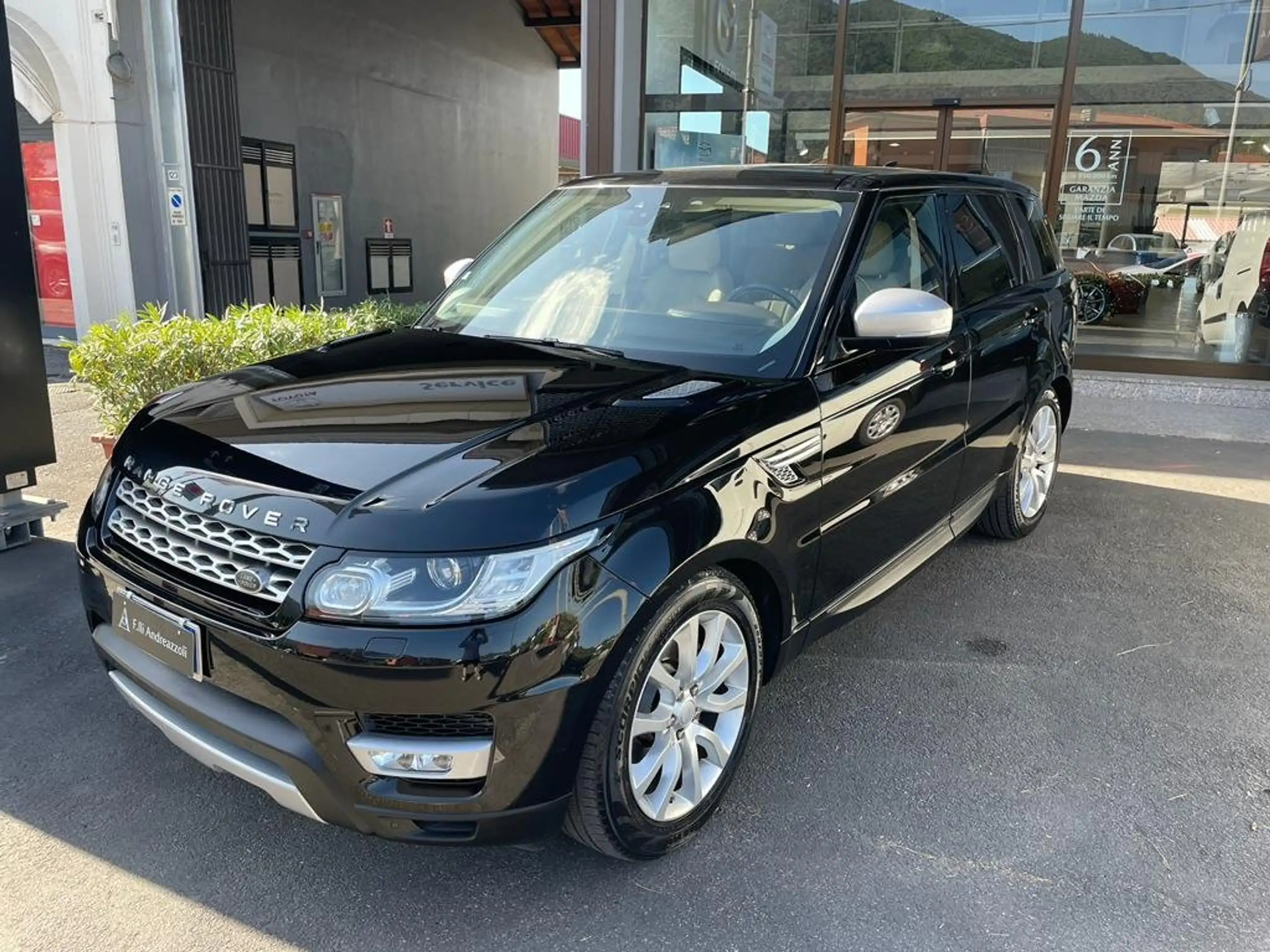 Land Rover - Range Rover Sport