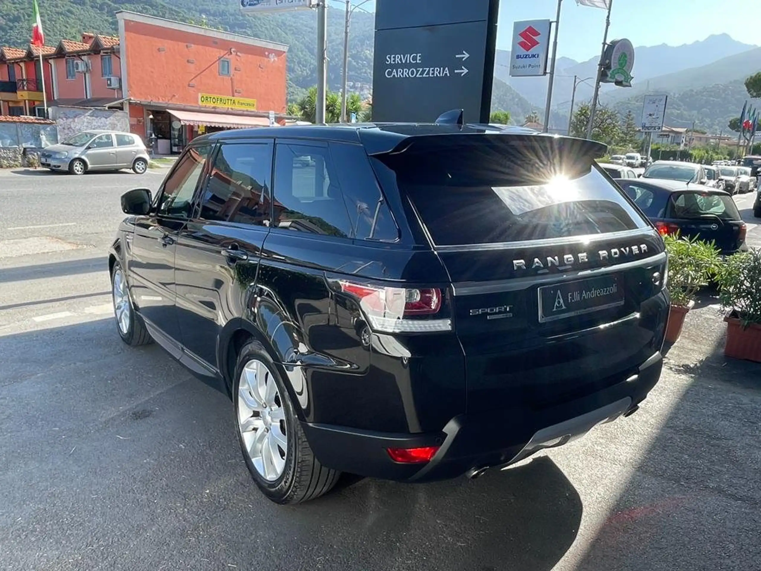 Land Rover - Range Rover Sport