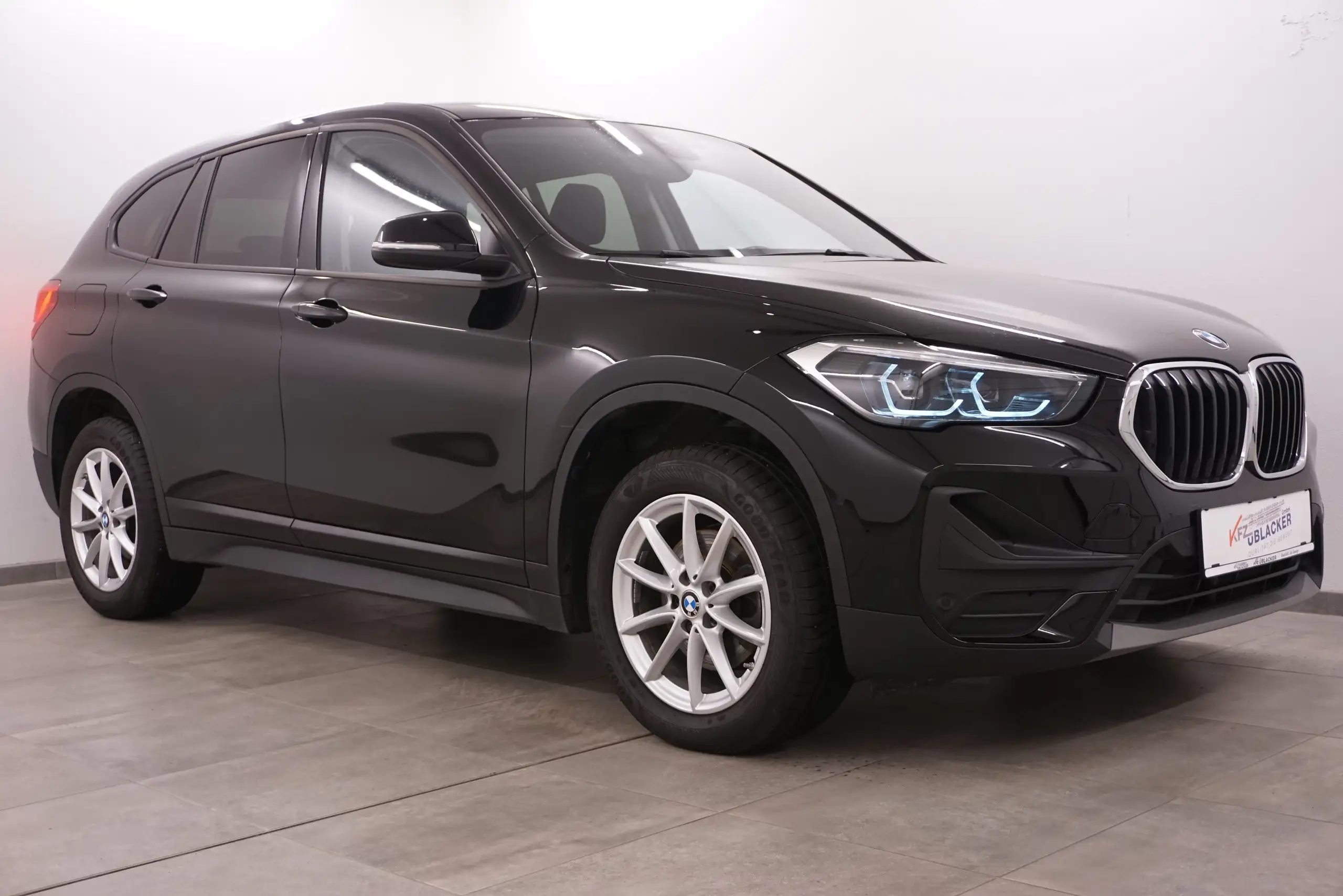 BMW - X1