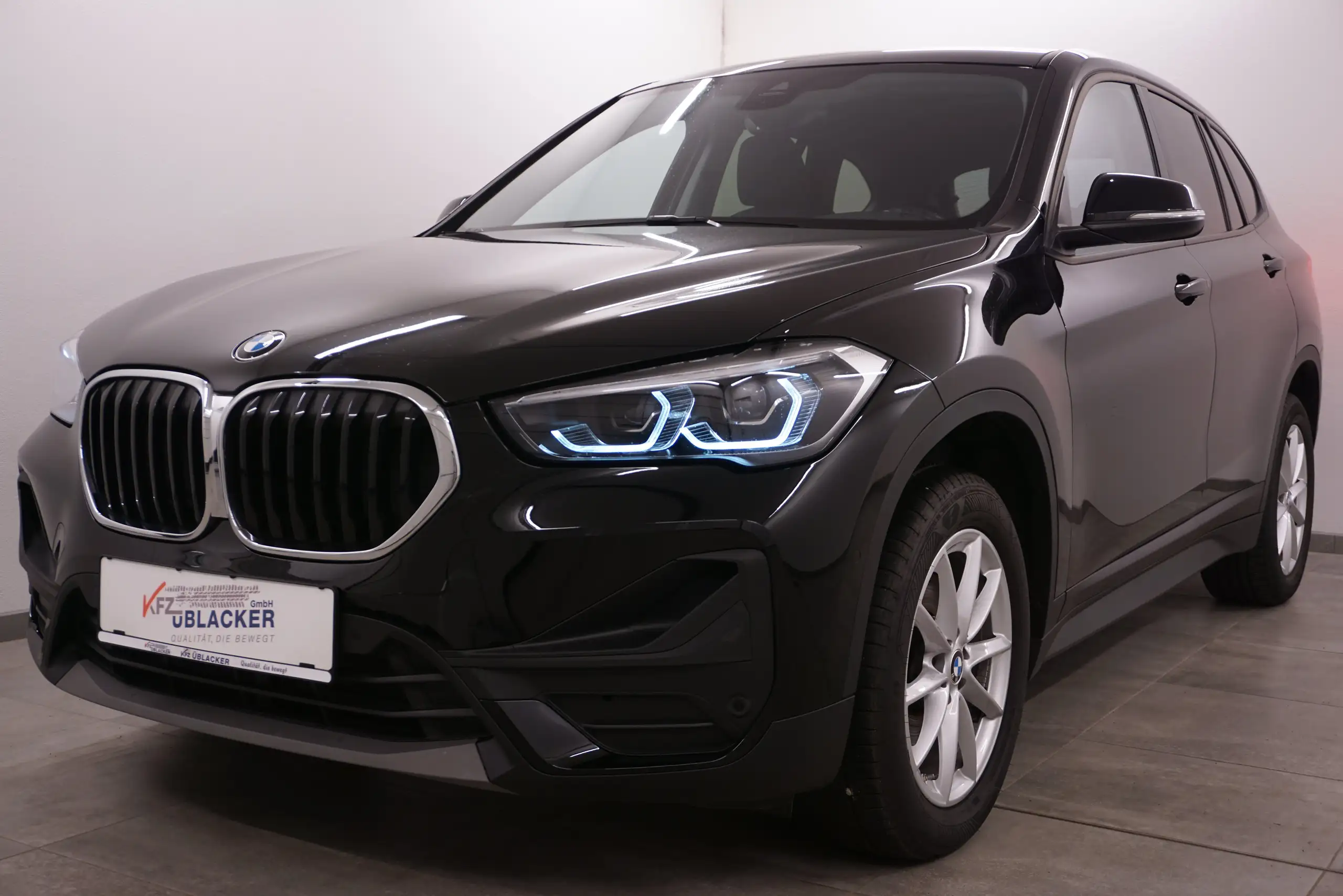 BMW - X1