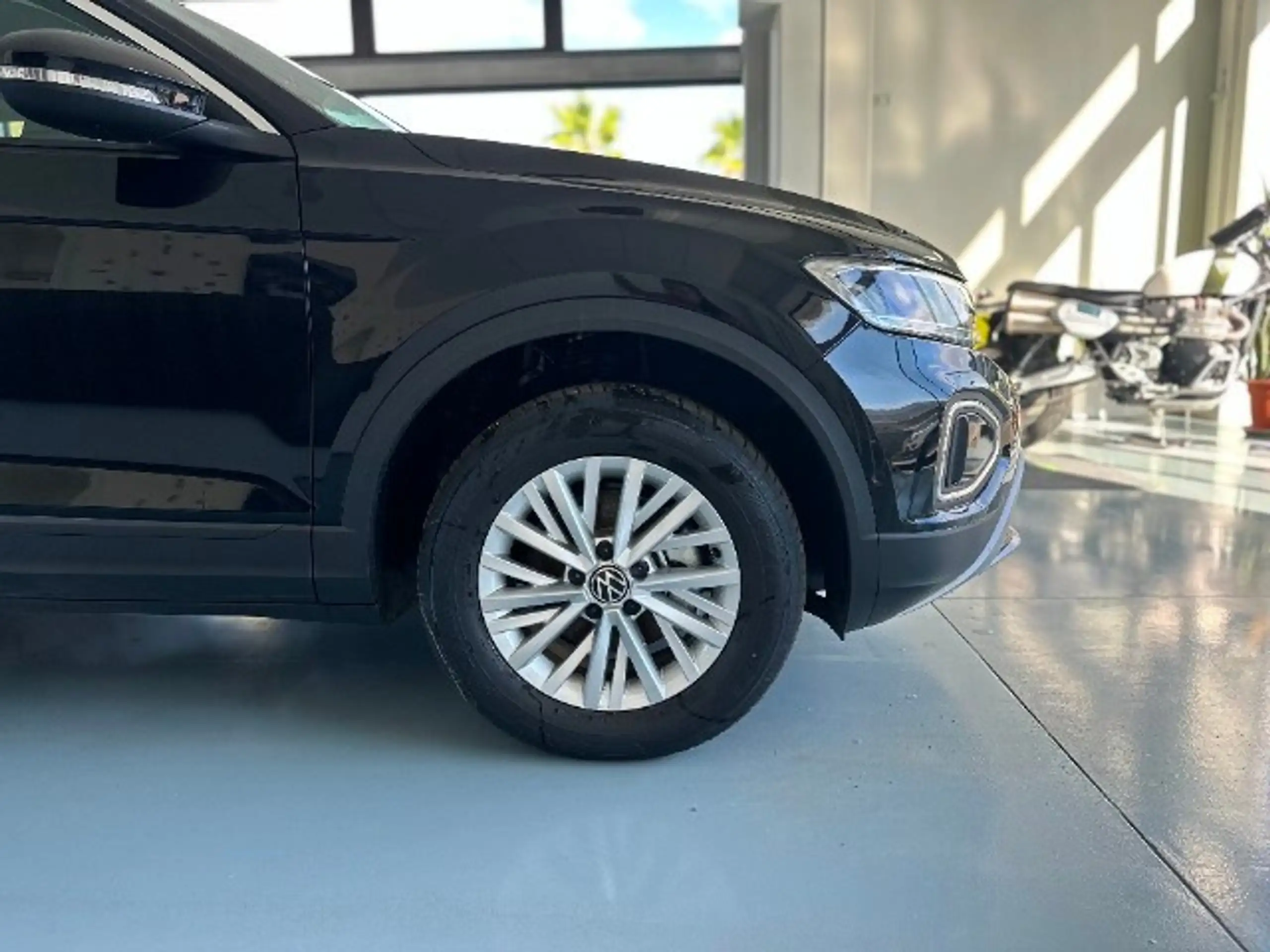 Volkswagen - T-Roc