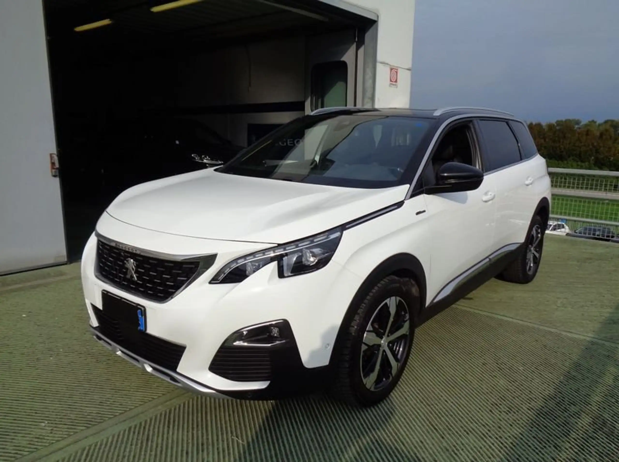 Peugeot 5008 2020