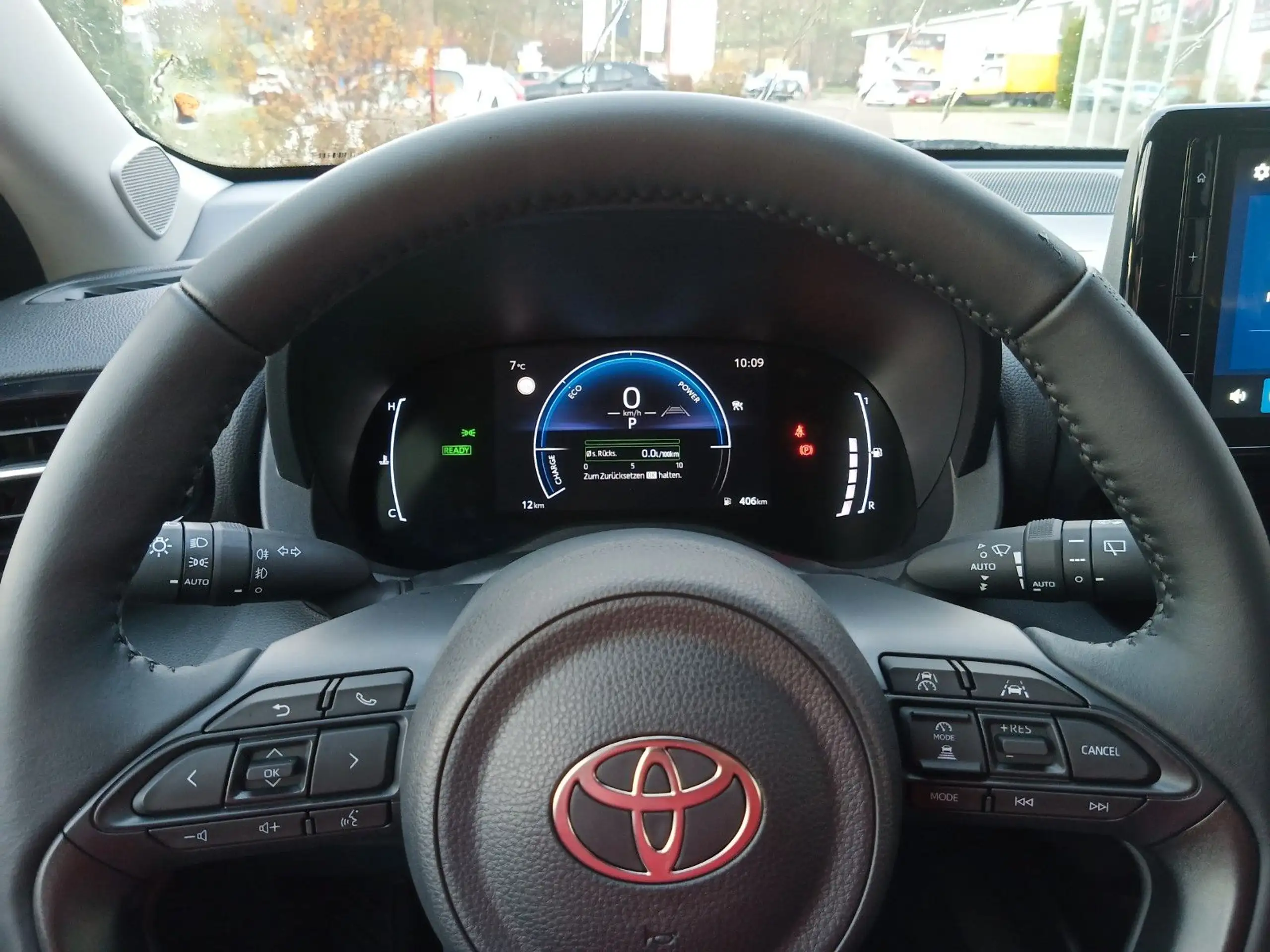 Toyota - Yaris