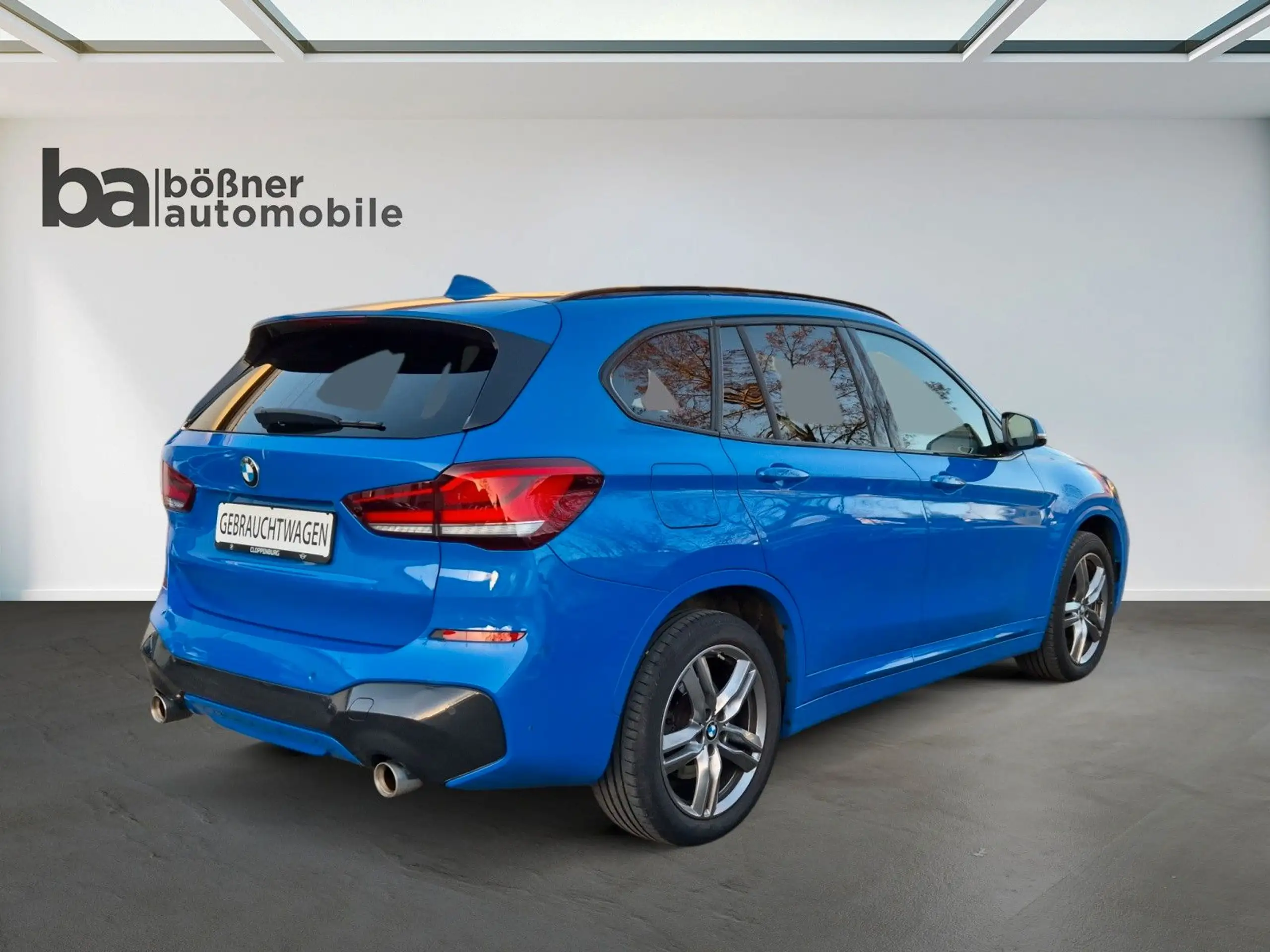 BMW - X1