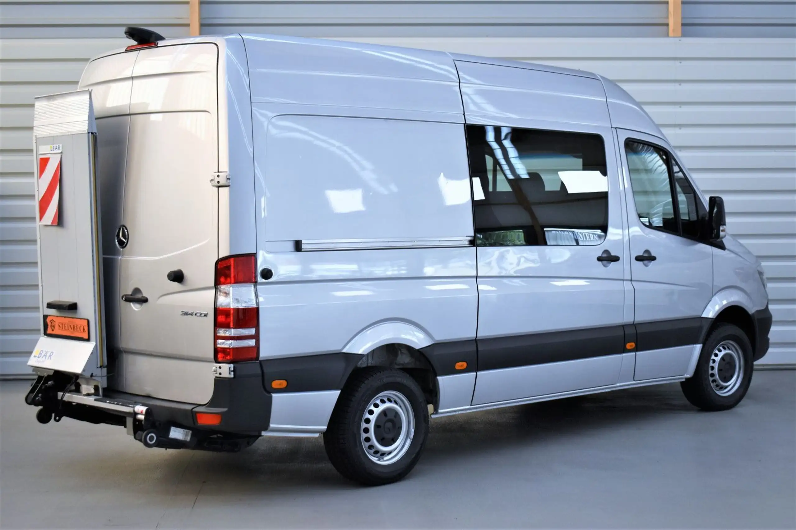 Mercedes-Benz - Sprinter