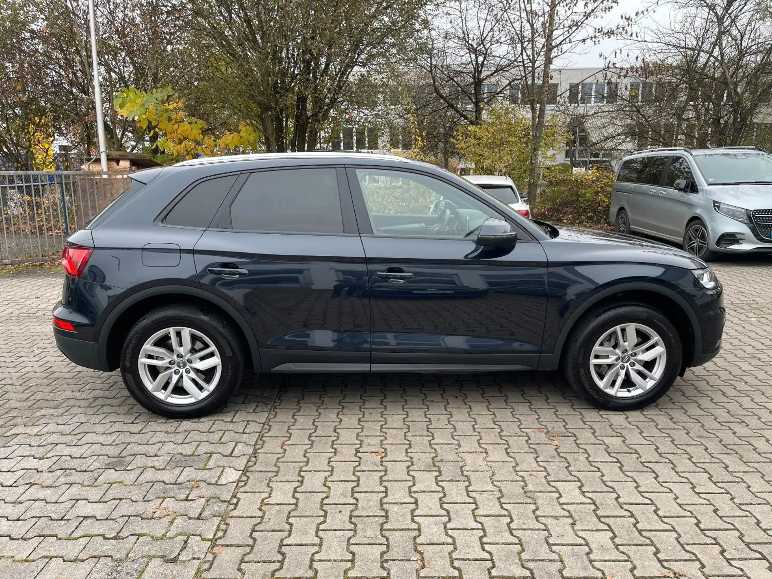 Audi - Q5