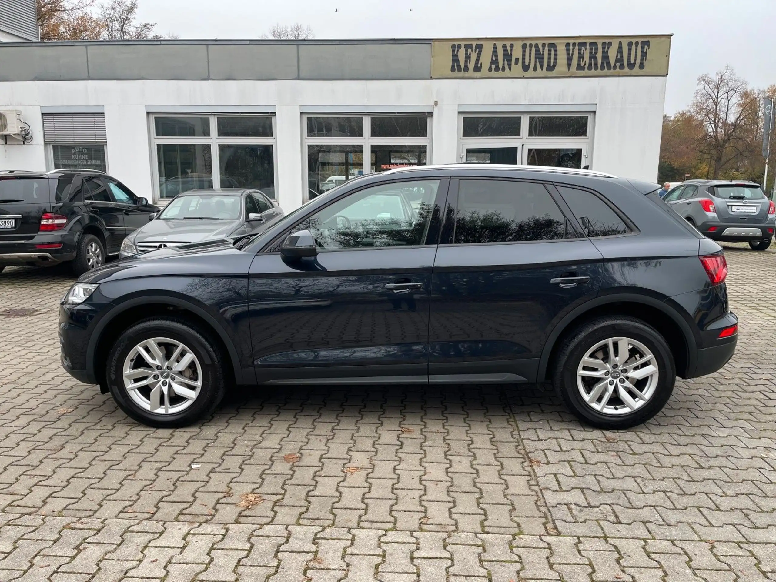 Audi - Q5