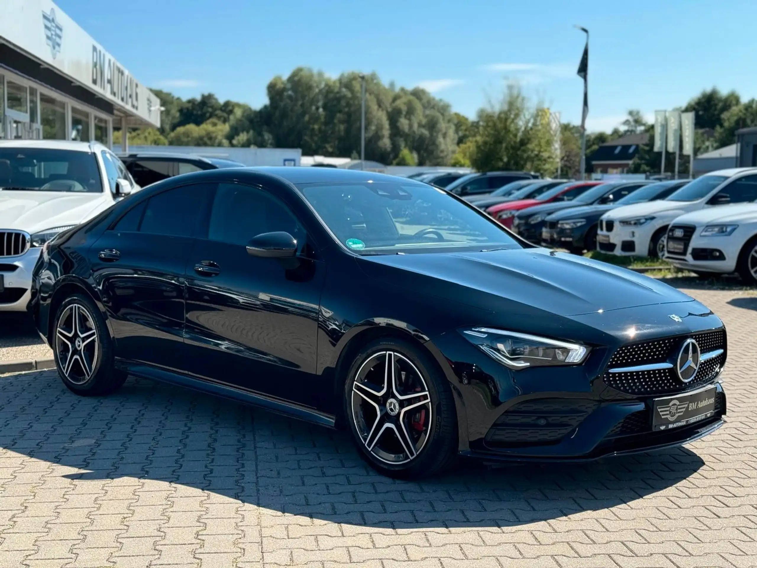 Mercedes-Benz - CLA 180