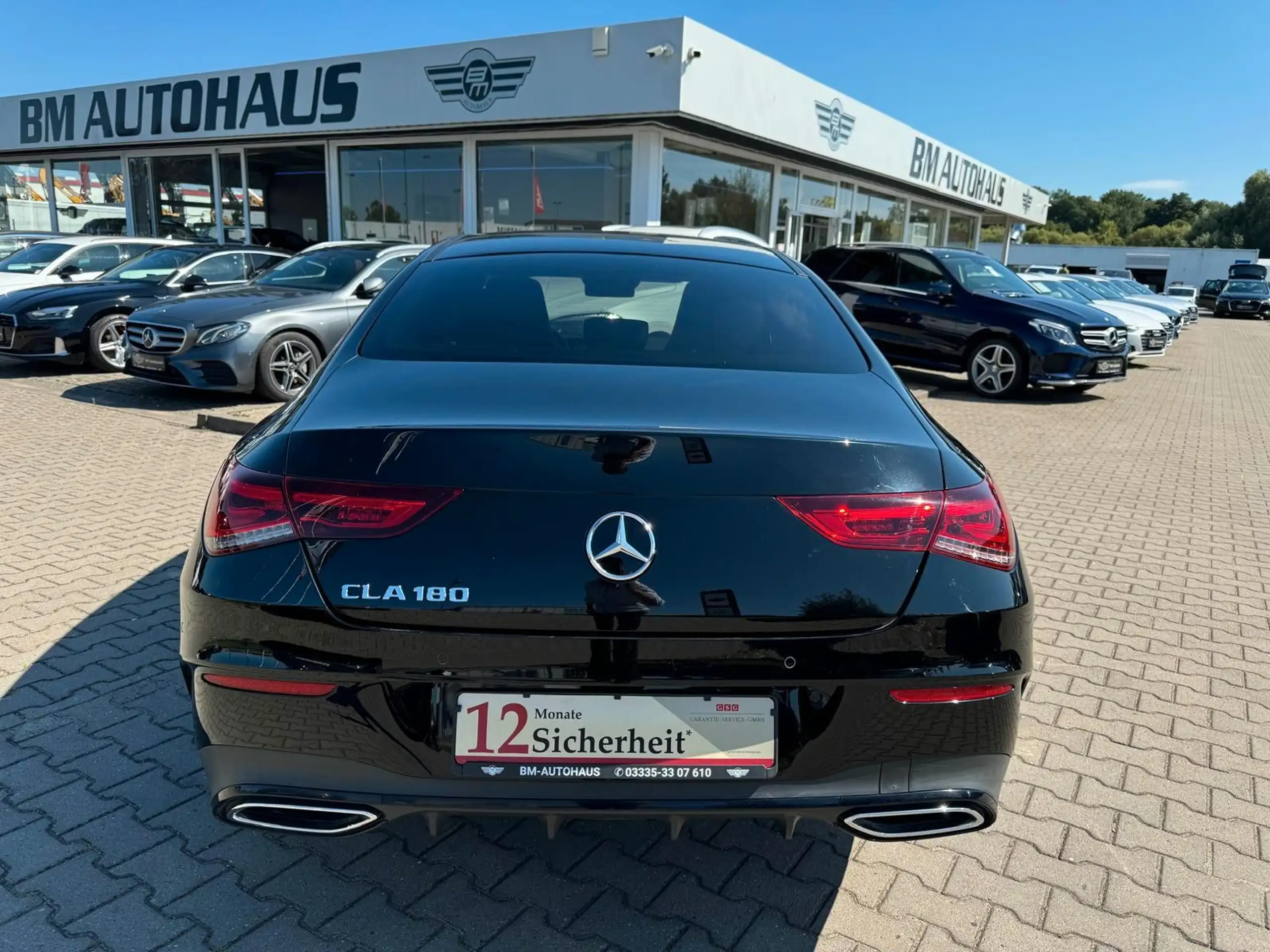 Mercedes-Benz - CLA 180