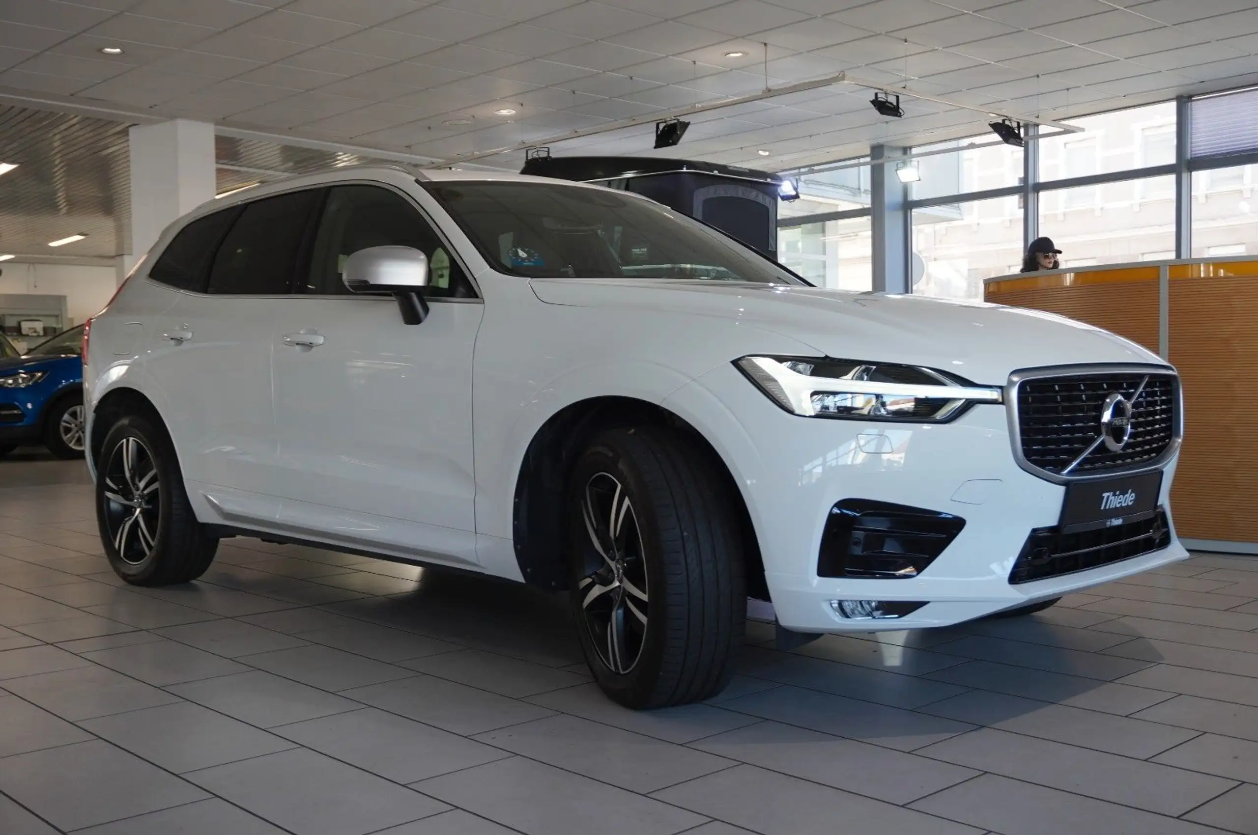 Volvo - XC60