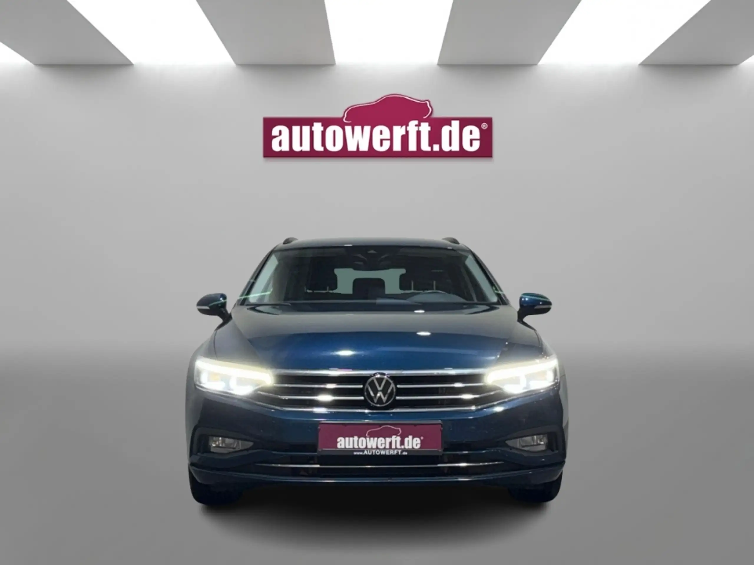 Volkswagen - Passat Variant