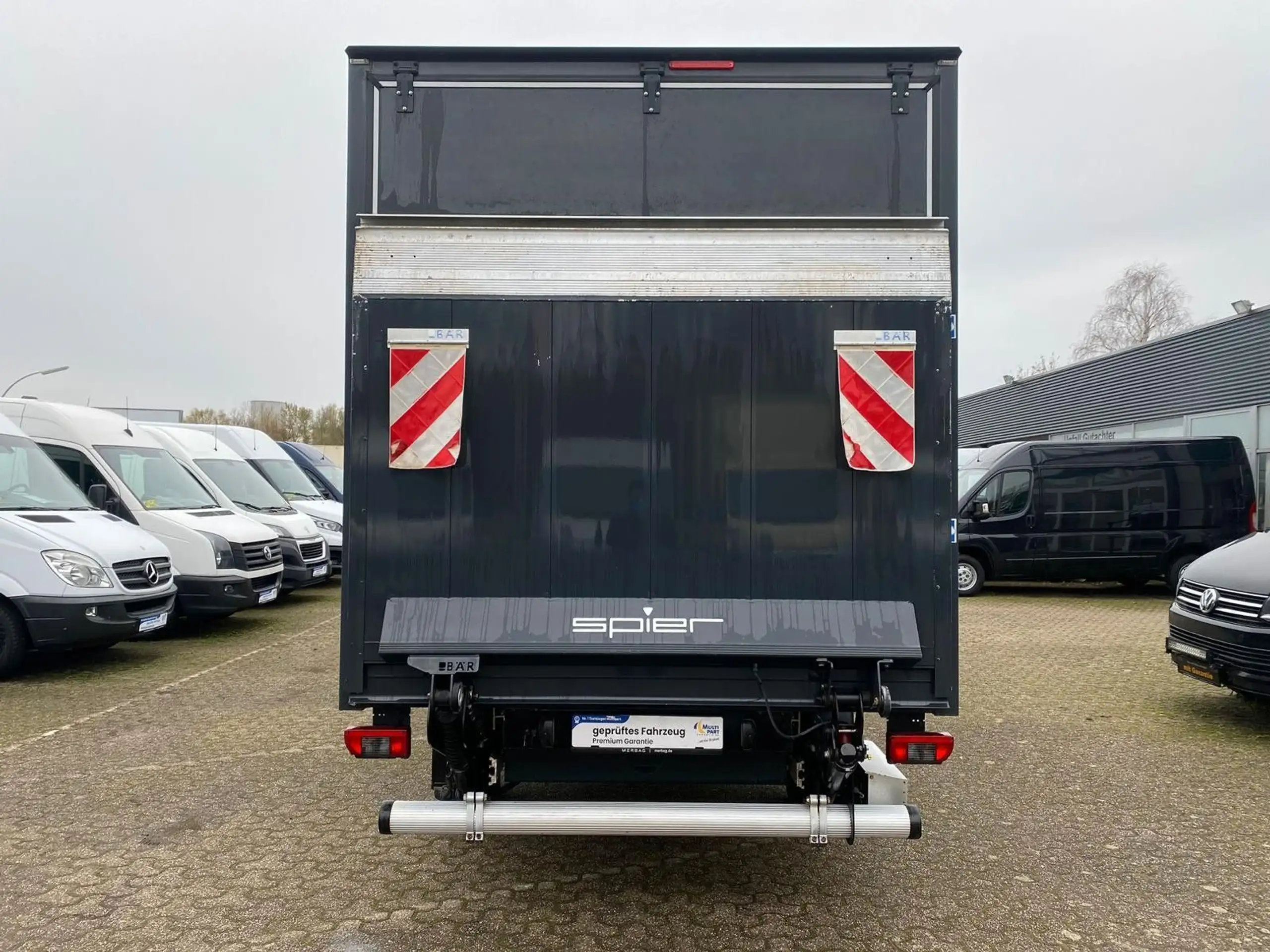 Mercedes-Benz - Sprinter