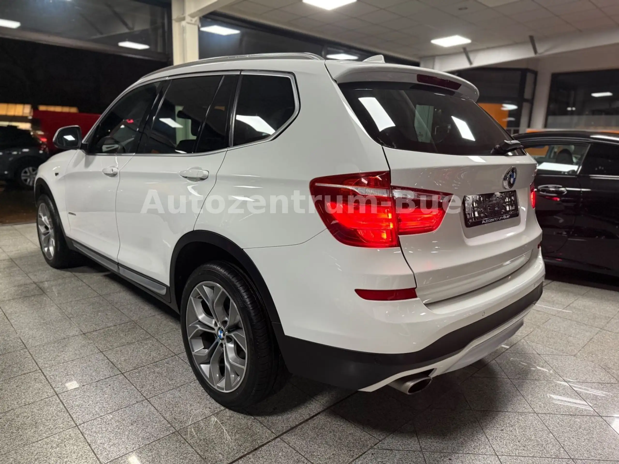 BMW - X3