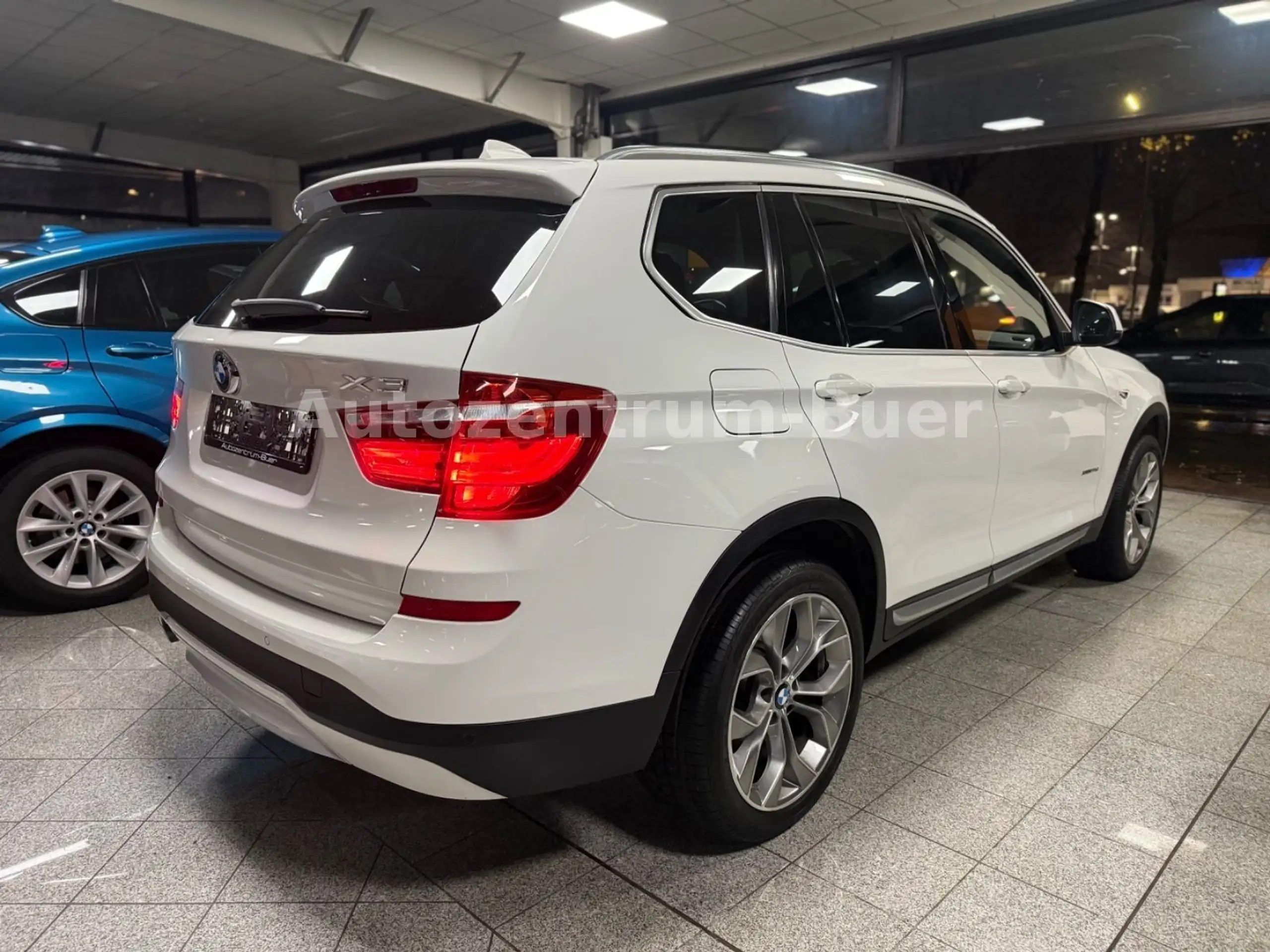 BMW - X3