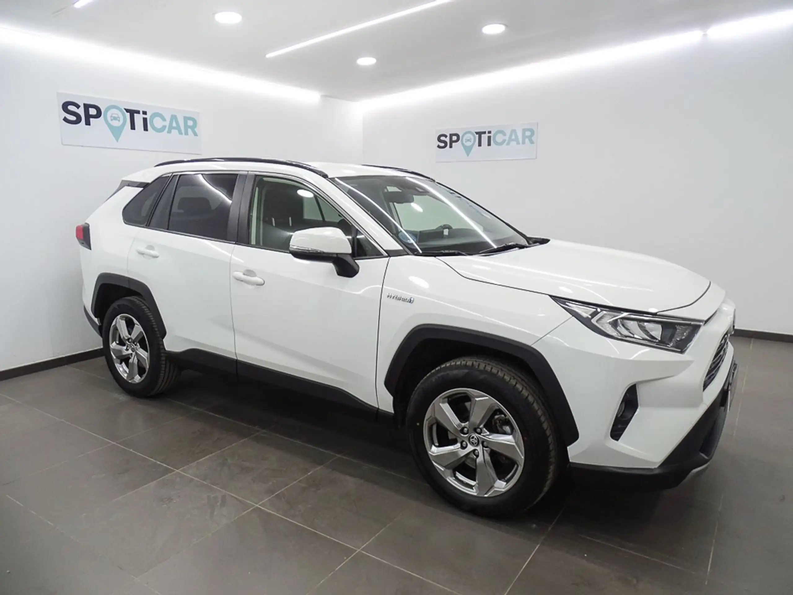 Toyota - RAV 4