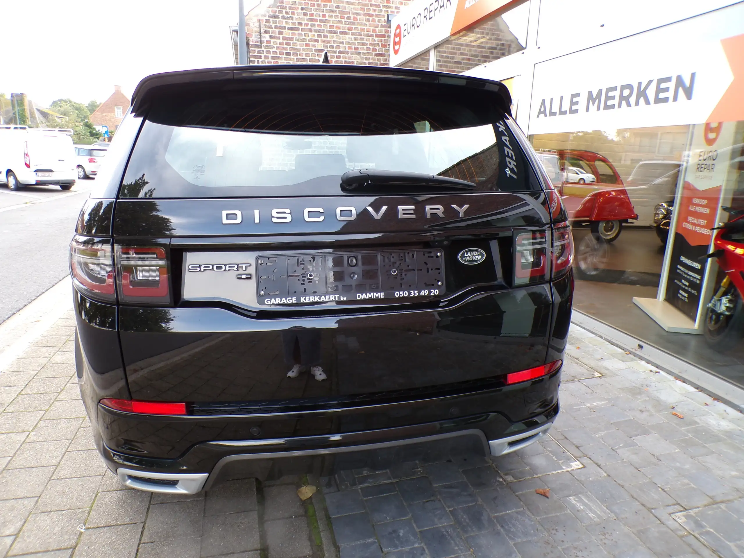 Land Rover - Discovery Sport