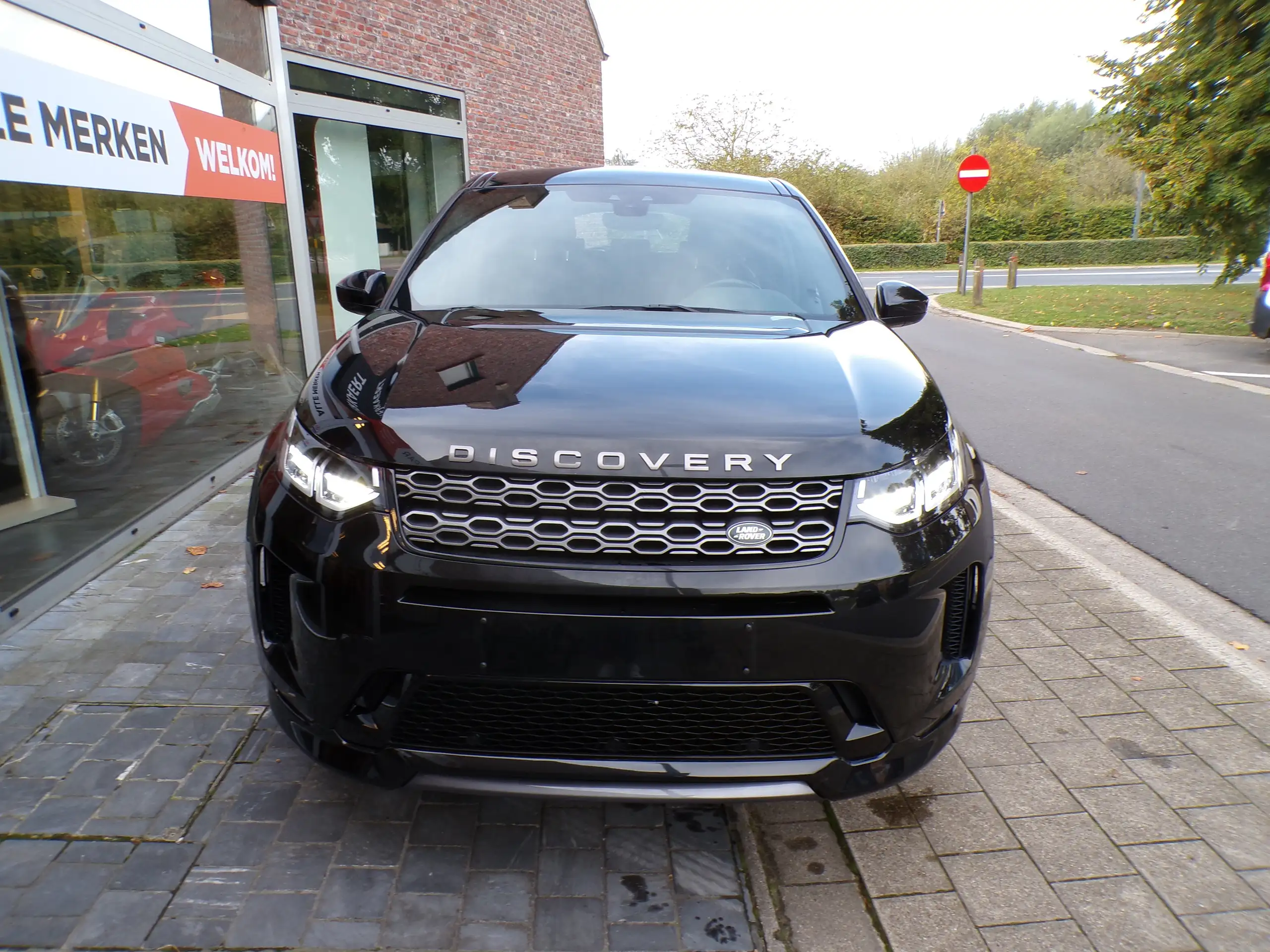 Land Rover - Discovery Sport