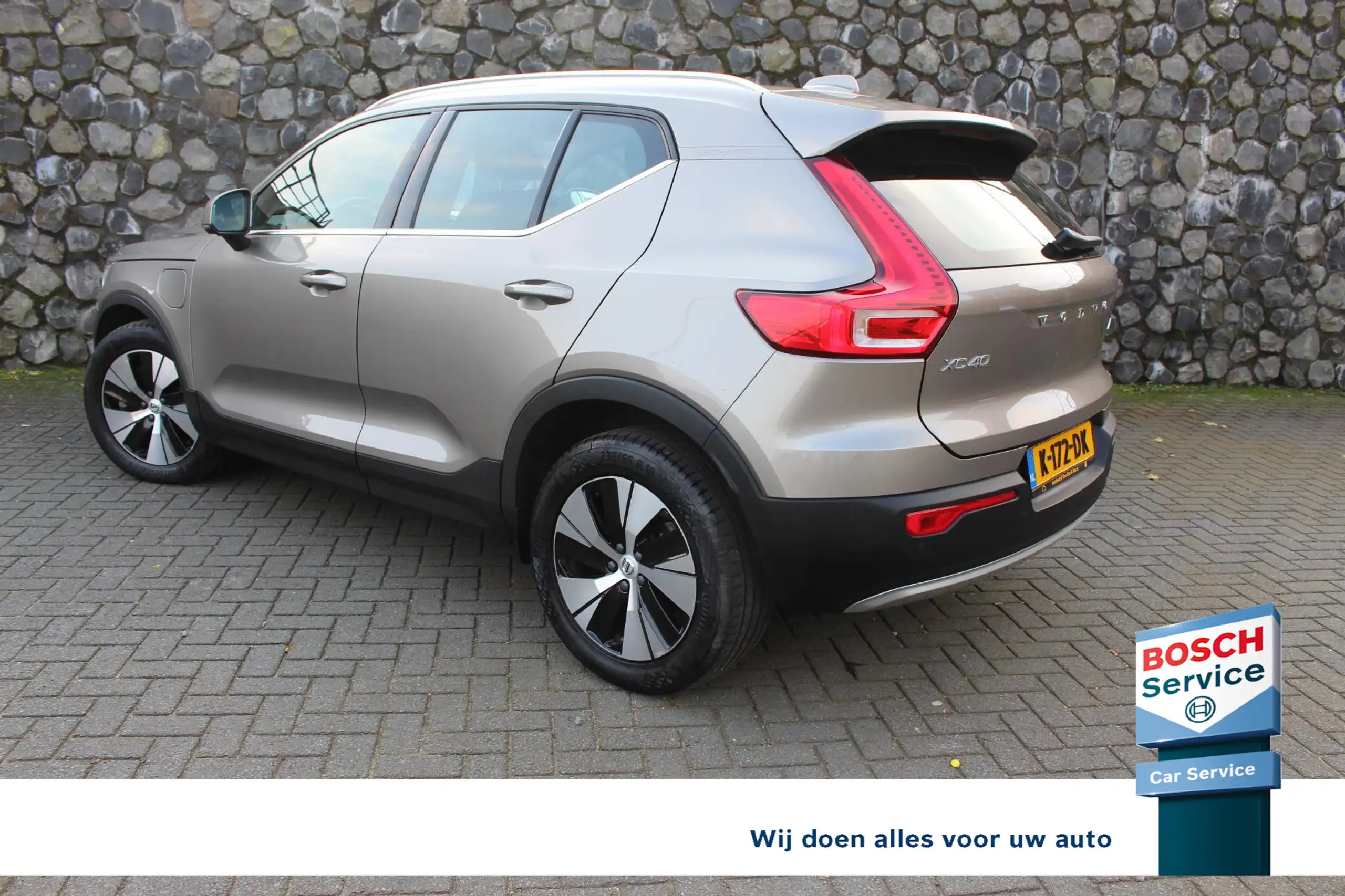 Volvo - XC40