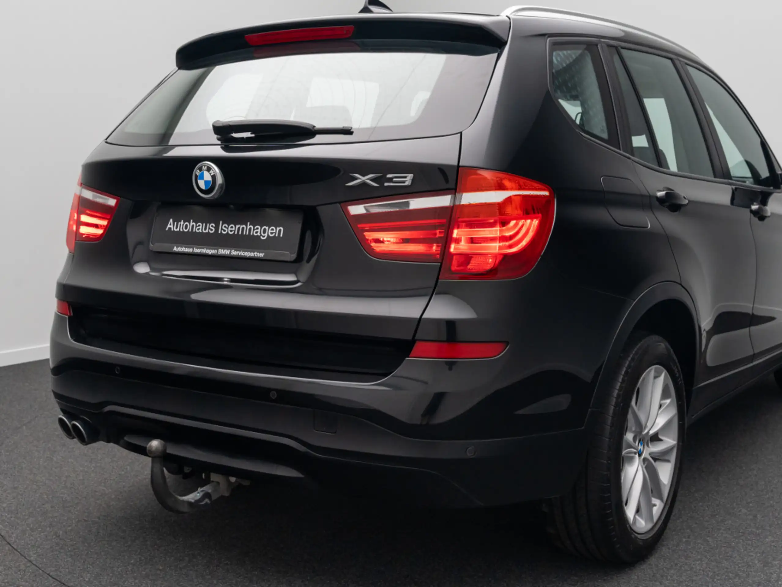 BMW - X3