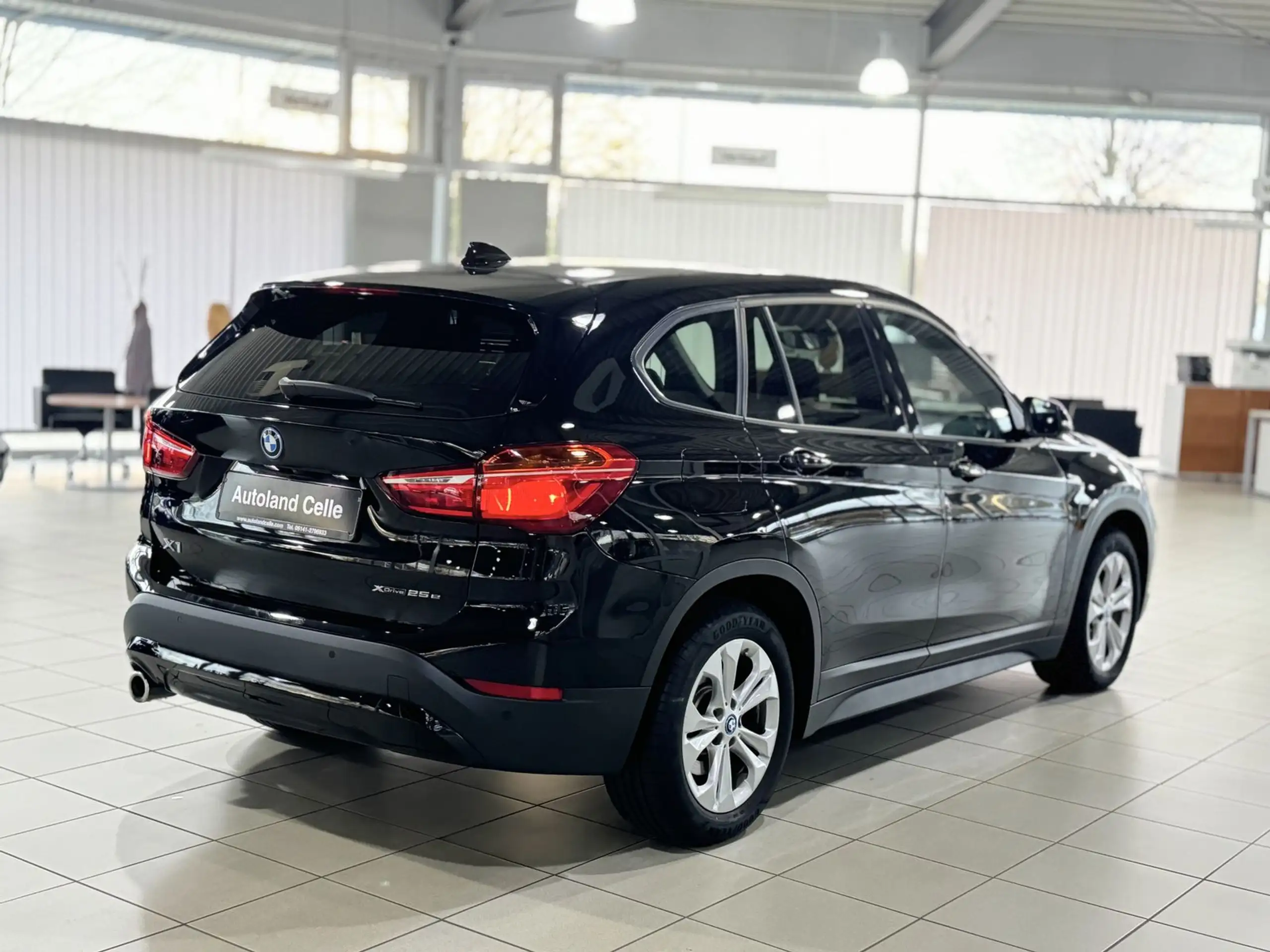 BMW - X1