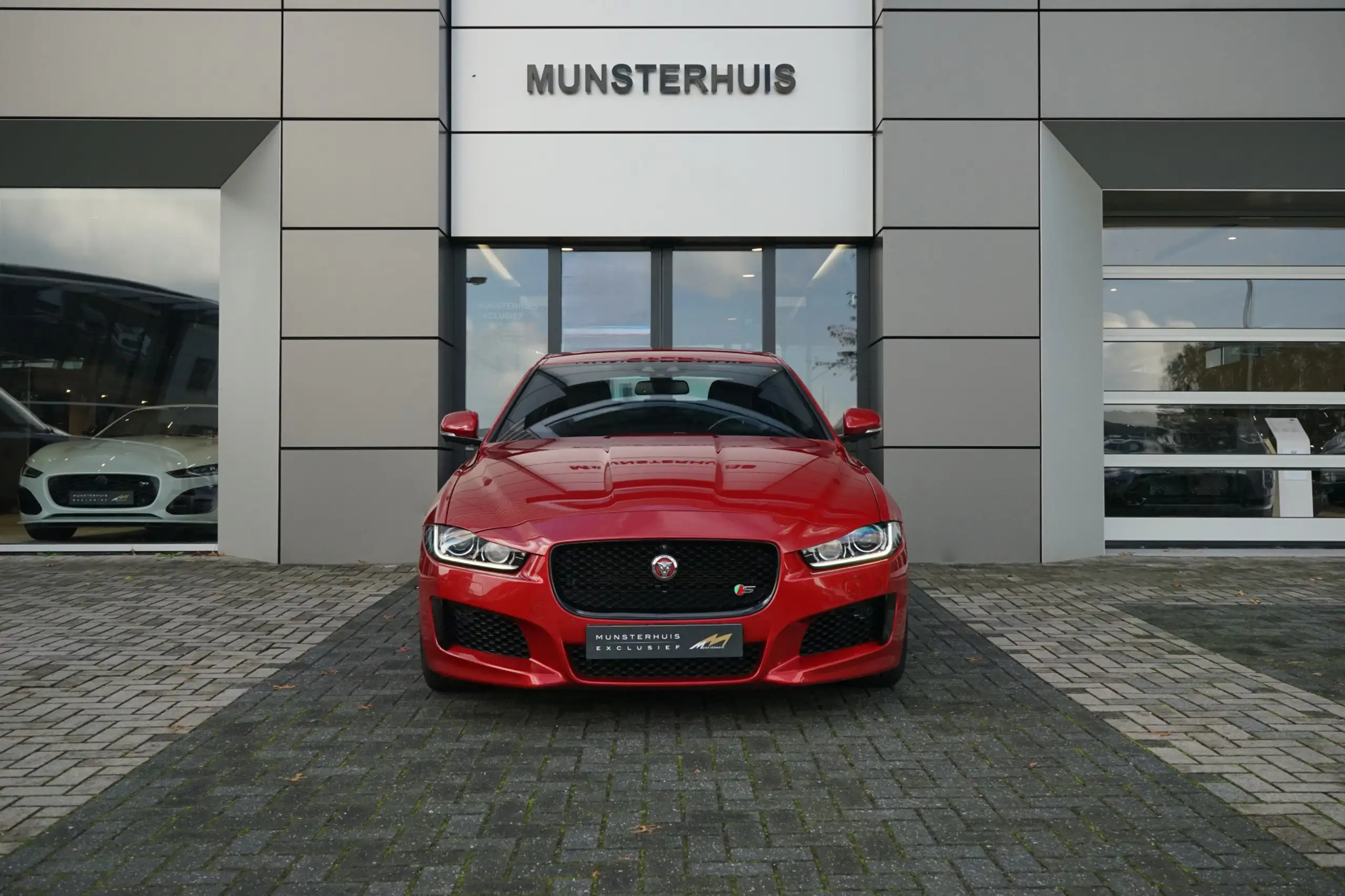 Jaguar - XE