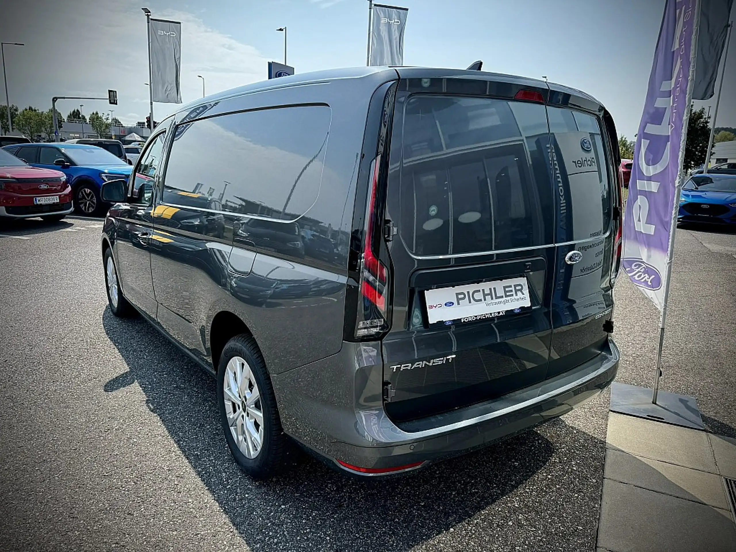 Ford - Transit Connect