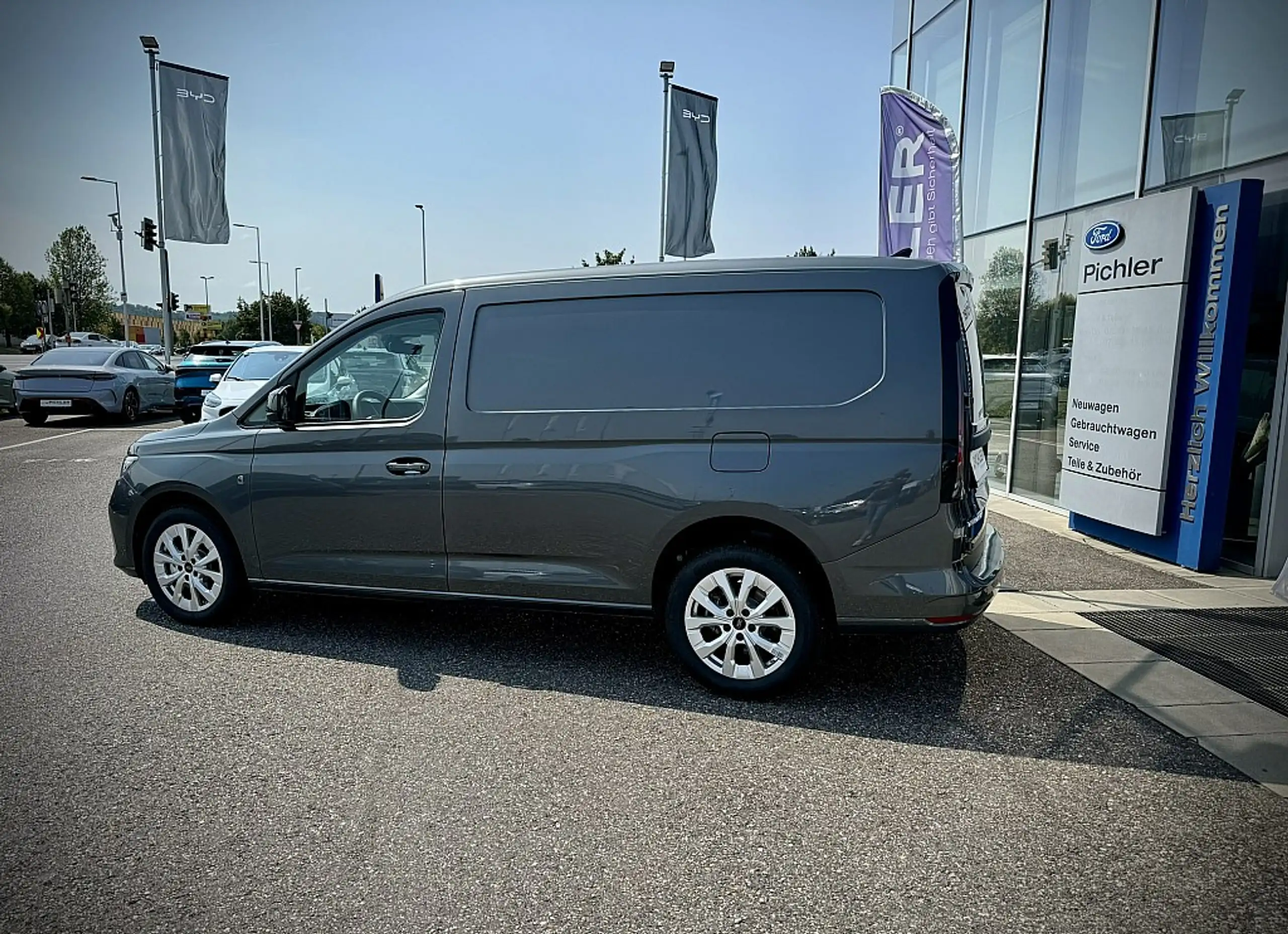 Ford - Transit Connect