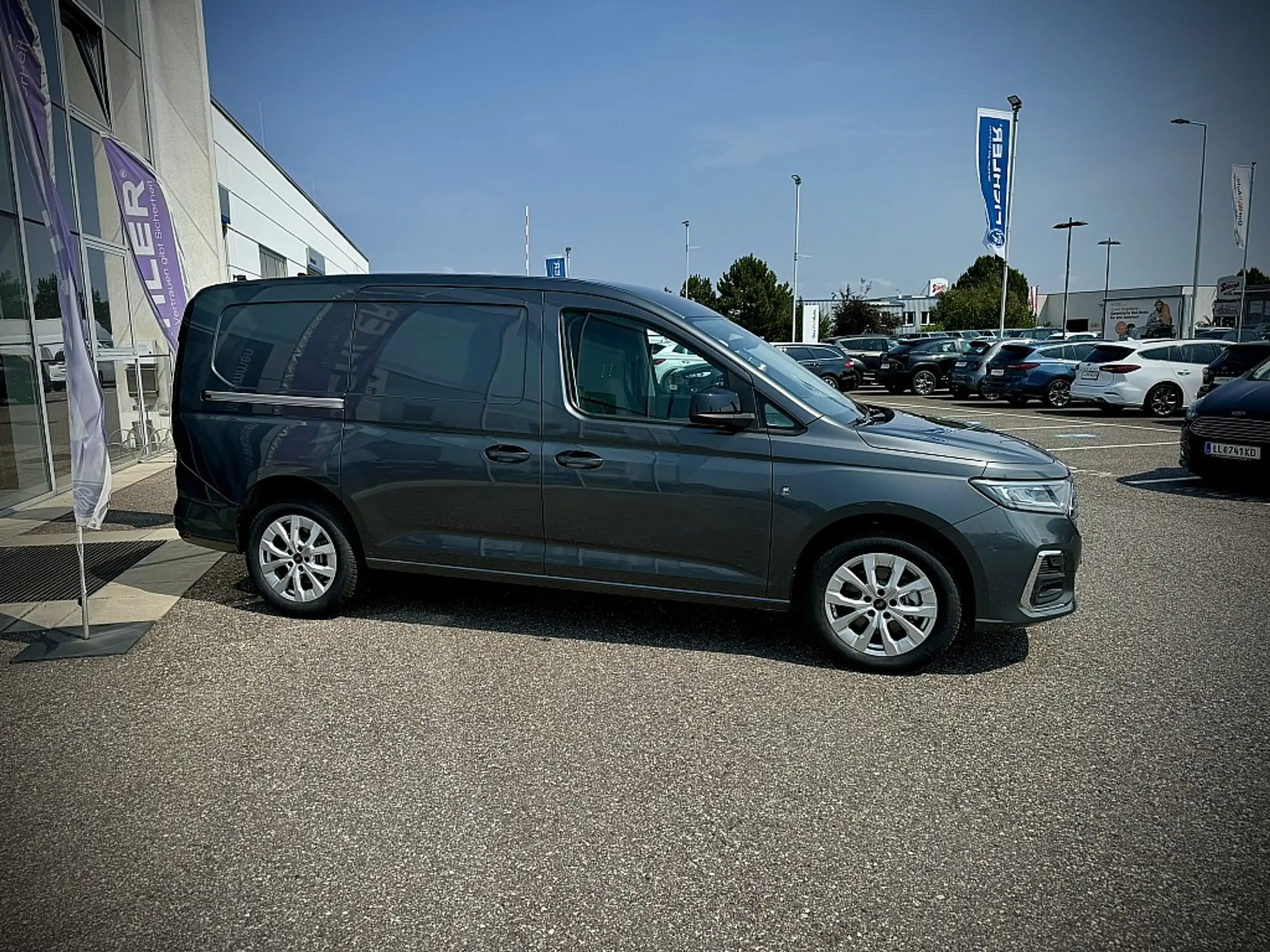 Ford - Transit Connect