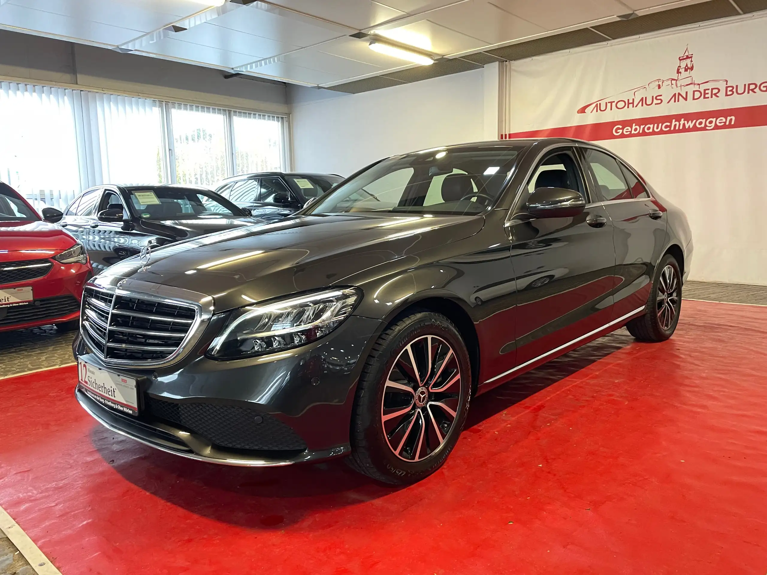 Mercedes-Benz - C 220