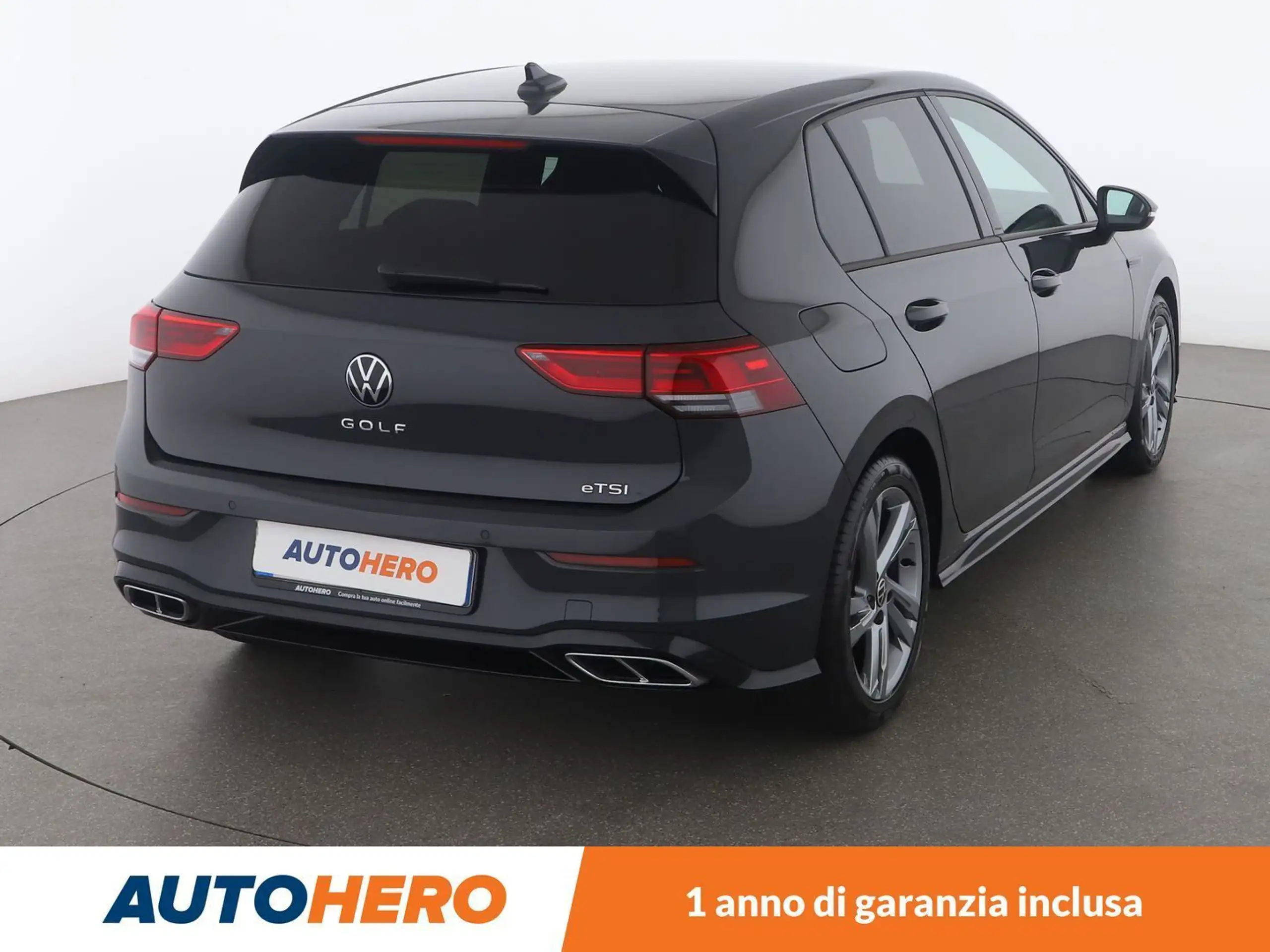 Volkswagen - Golf