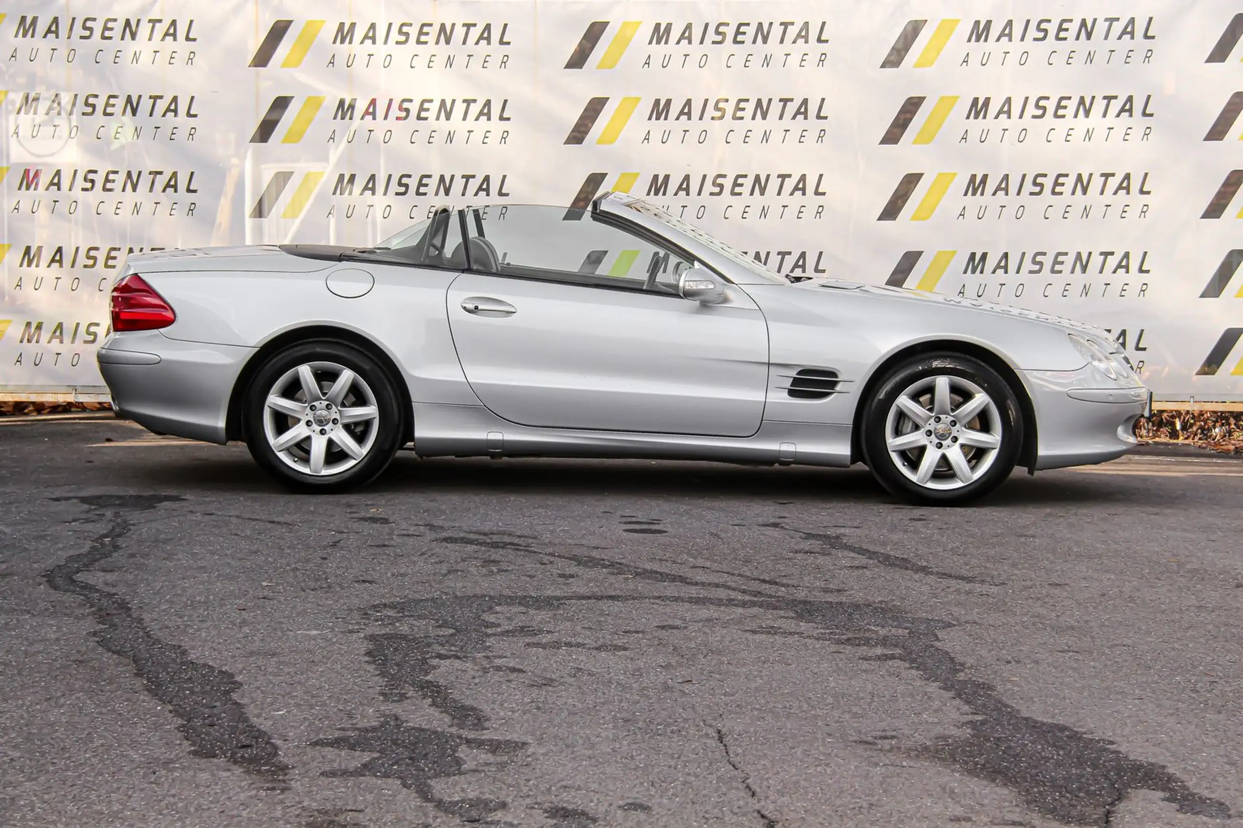 Mercedes-Benz - SL 500