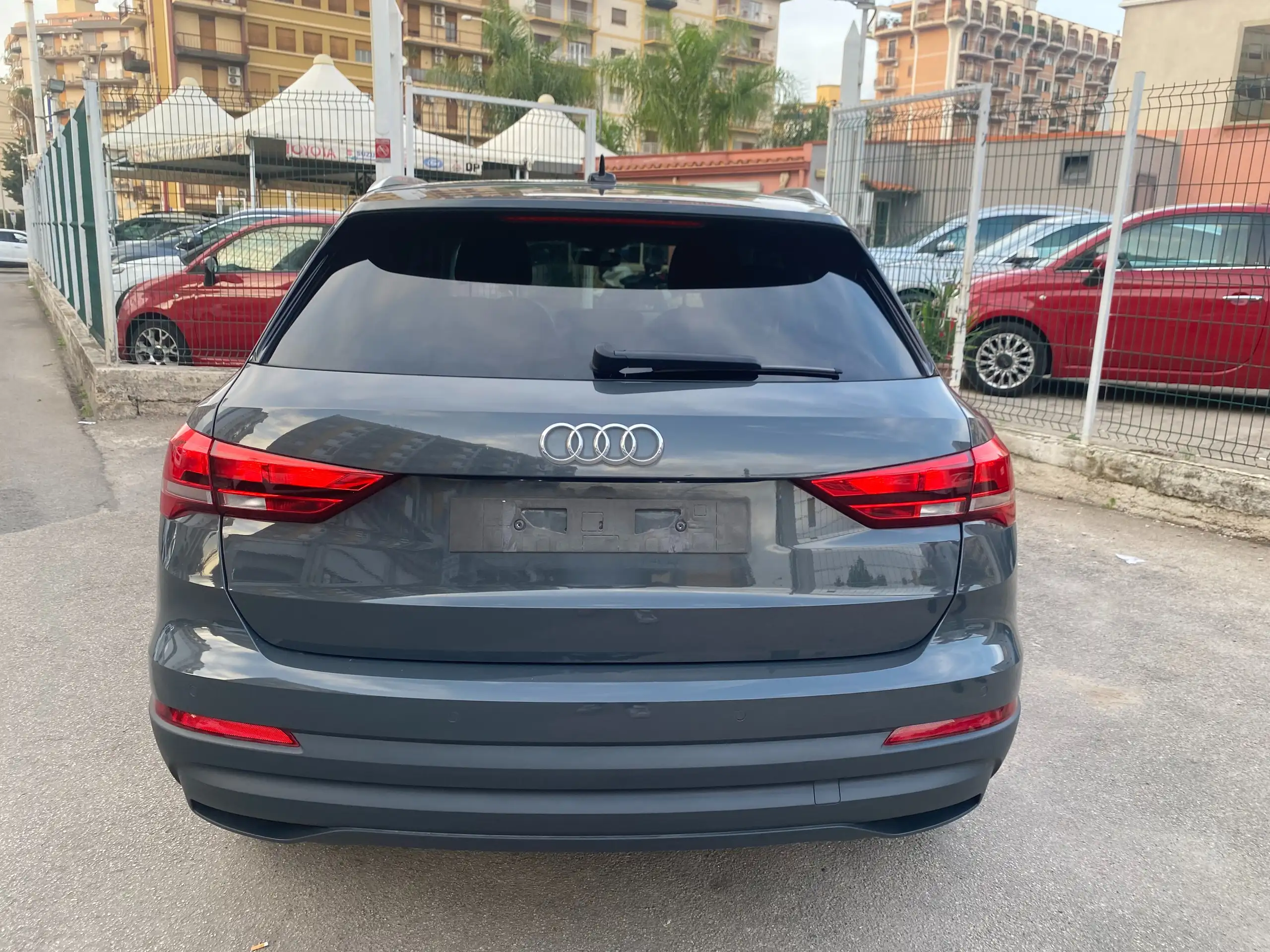 Audi - Q3