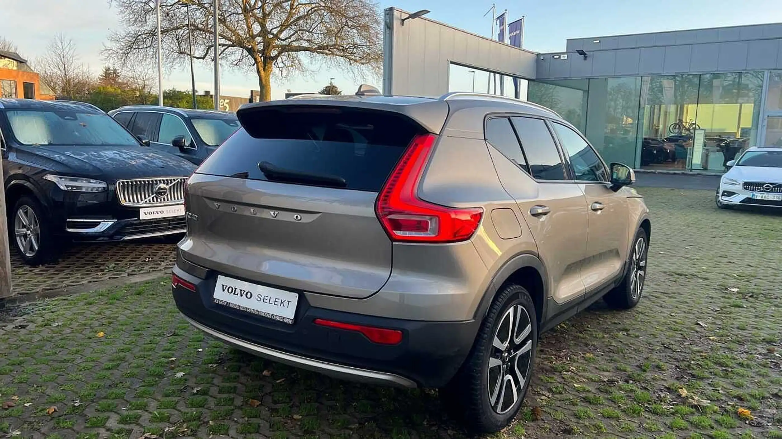 Volvo - XC40