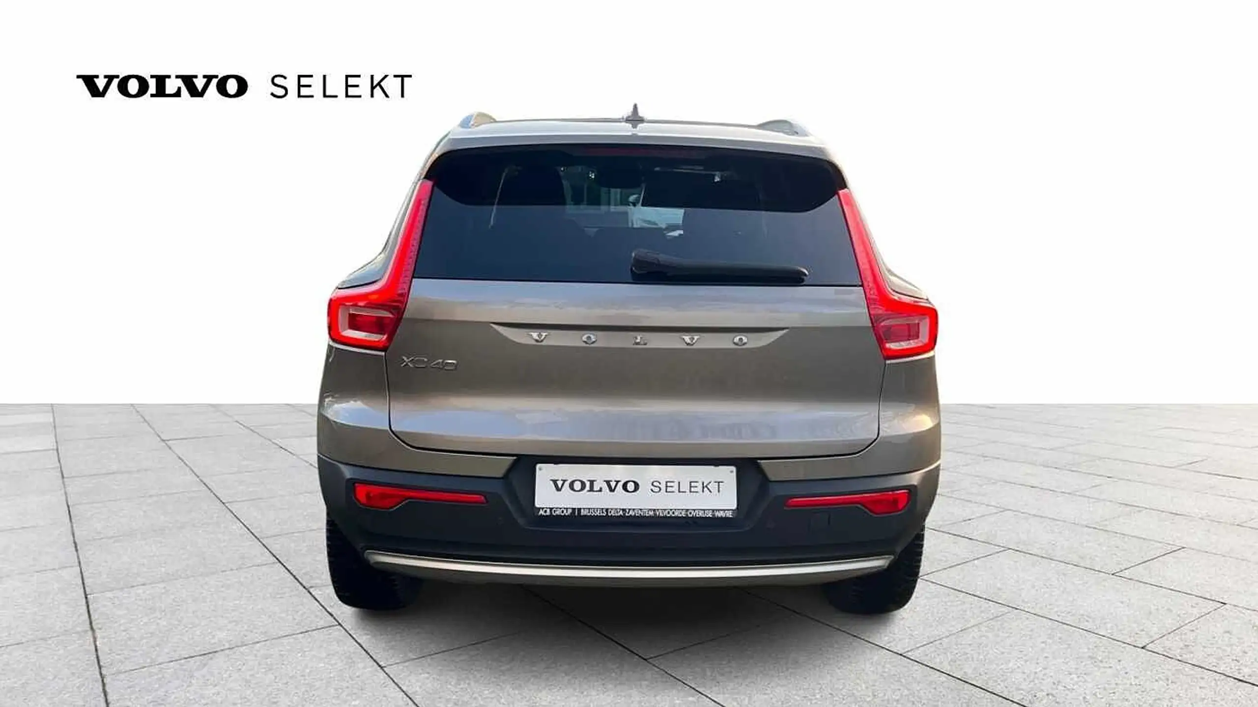 Volvo - XC40