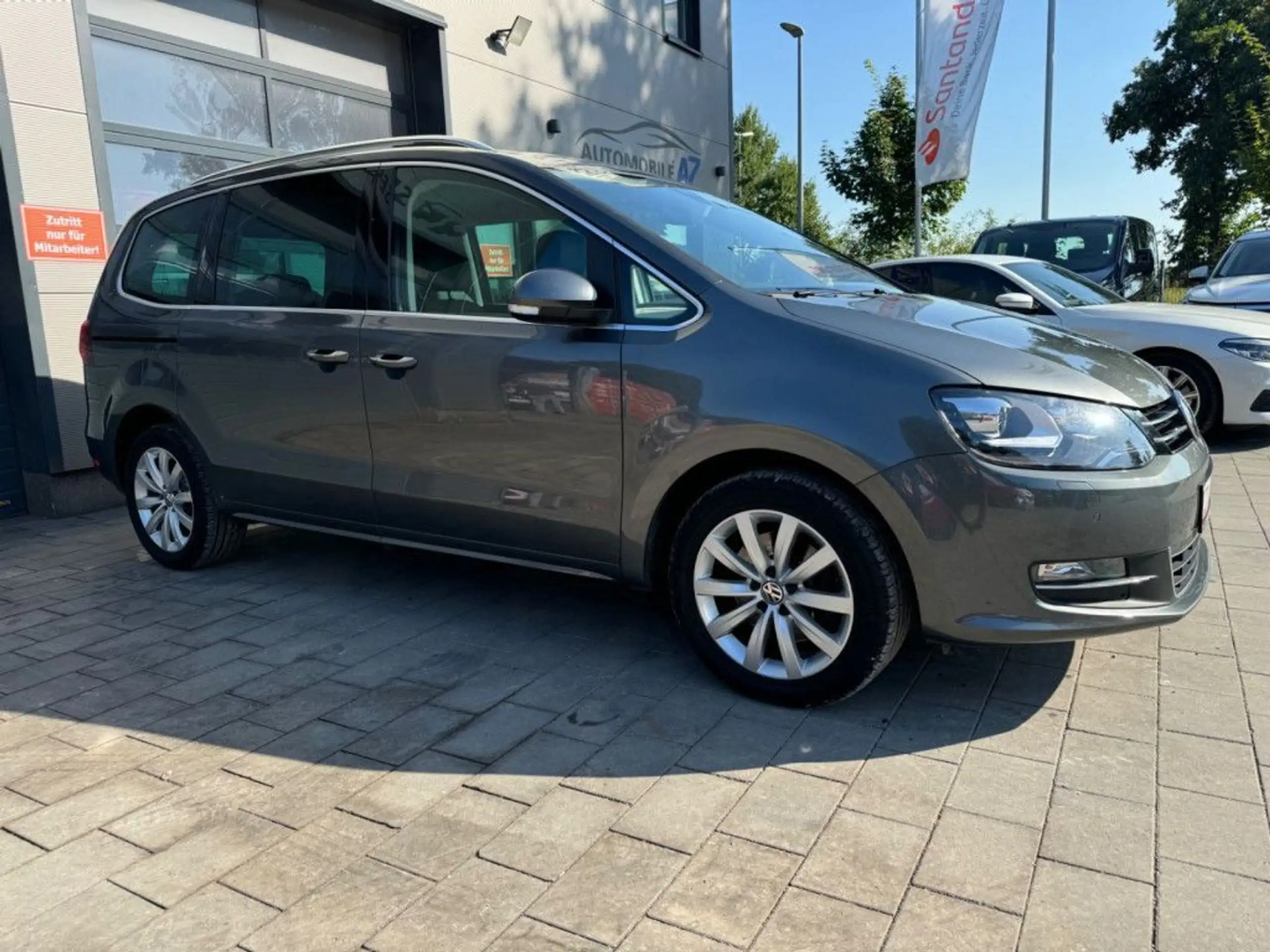 Volkswagen - Sharan