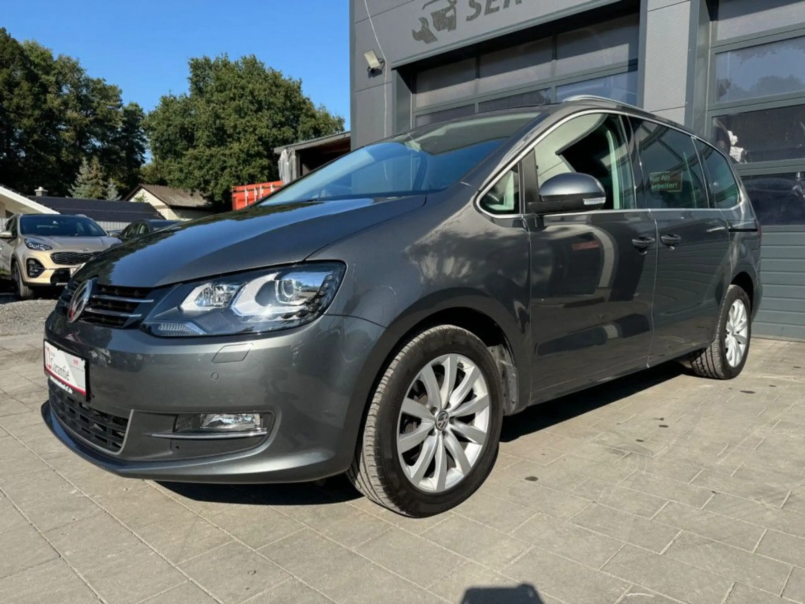 Volkswagen - Sharan